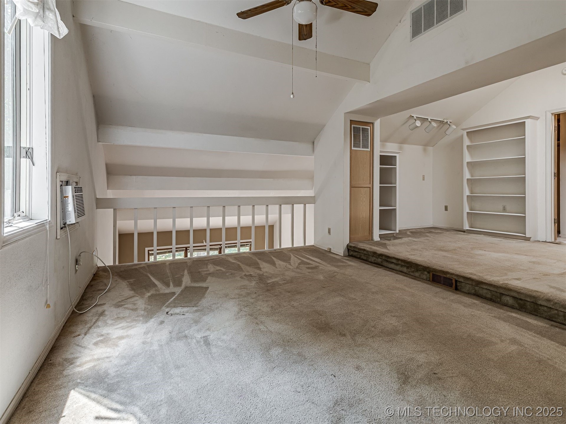 912 Summit Ridge Court Property Photo 30