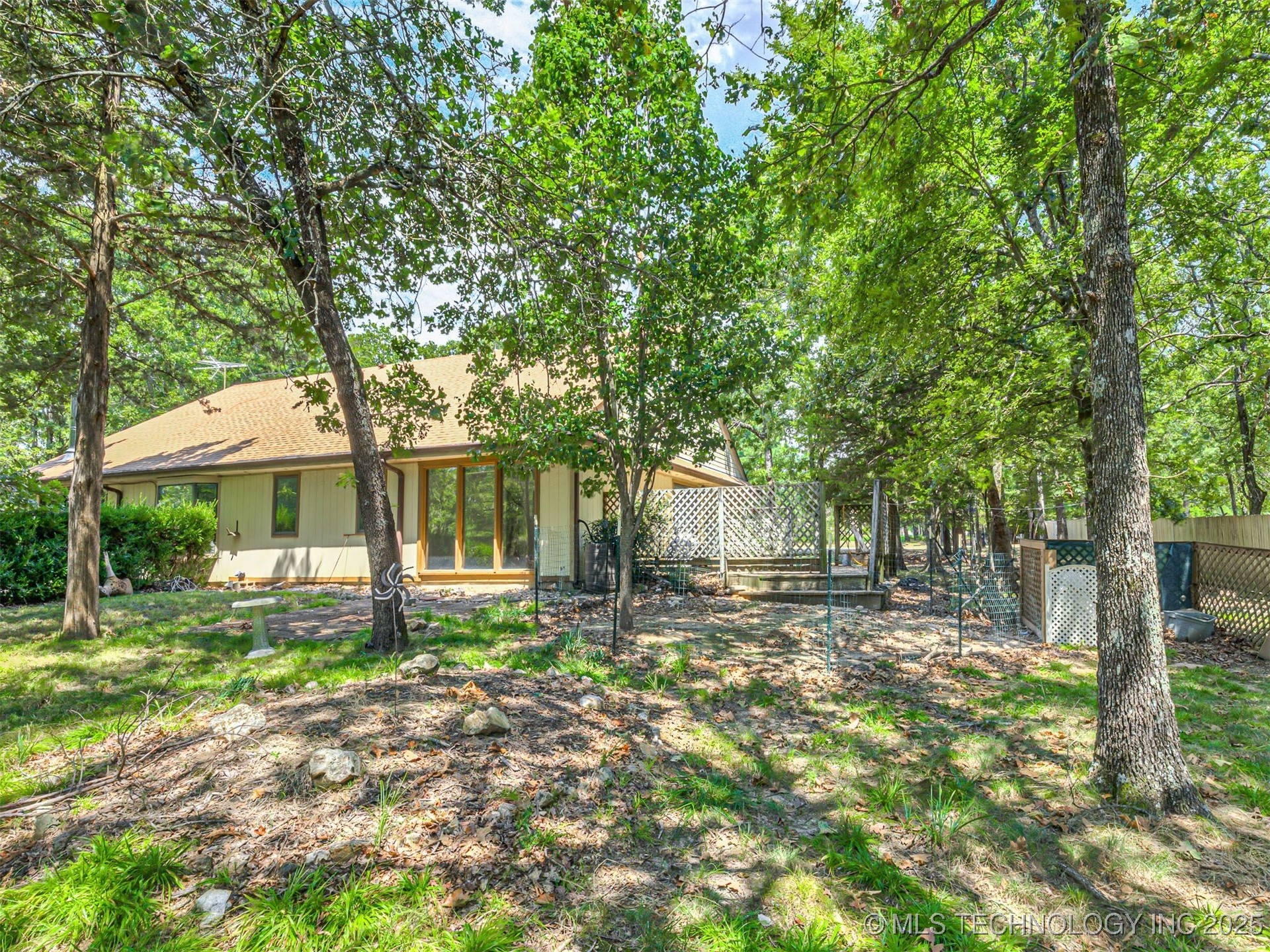 912 Summit Ridge Court Property Photo 42