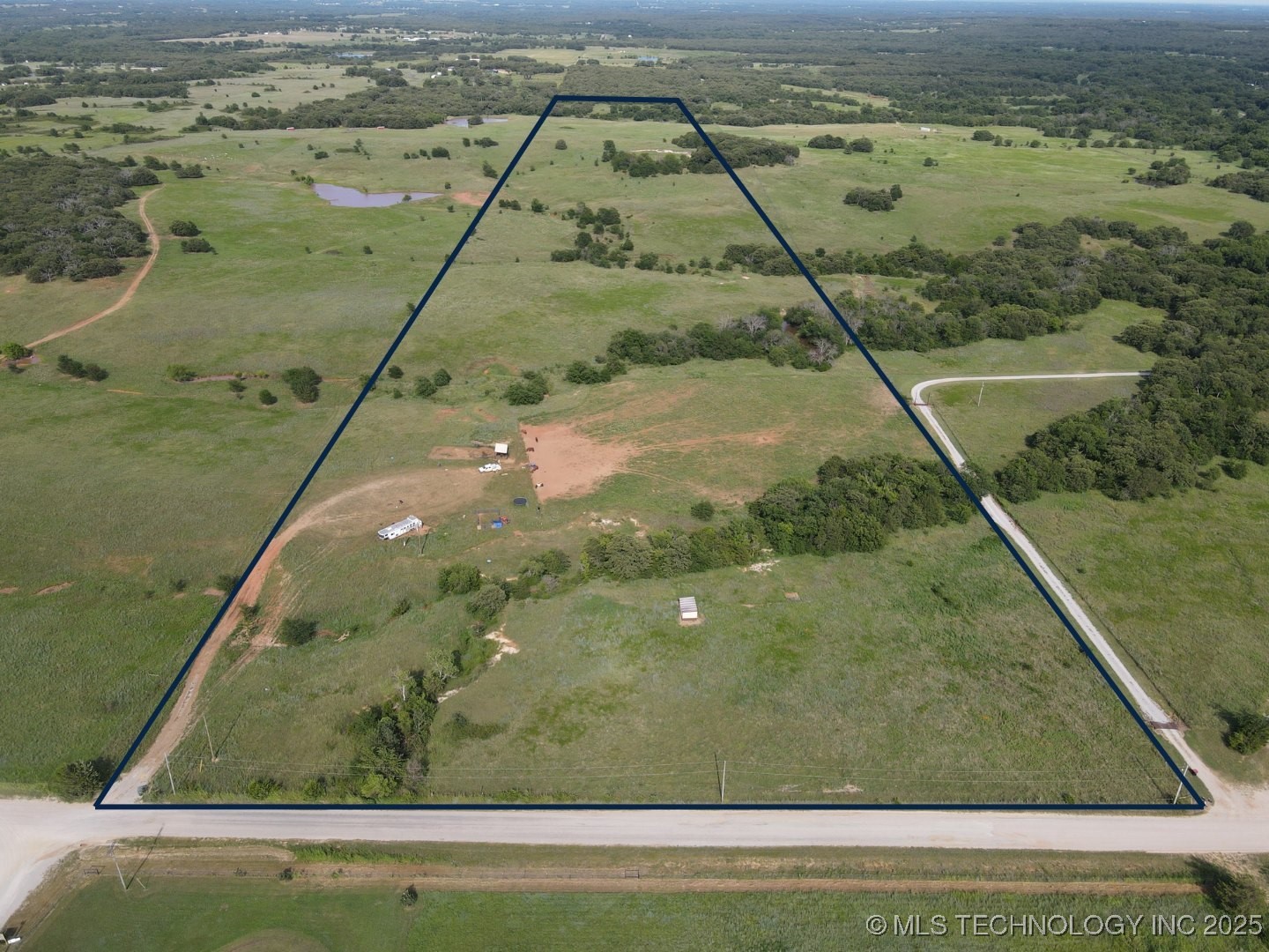 5130 Dillard Road Property Photo 1