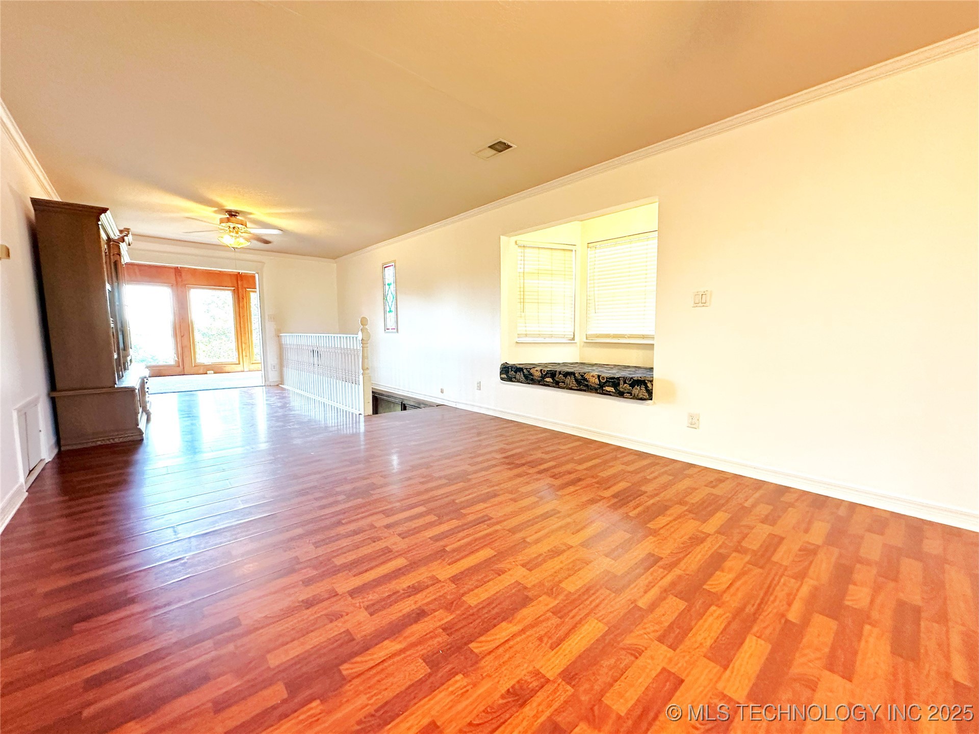 5381 Hilltop Property Photo 16