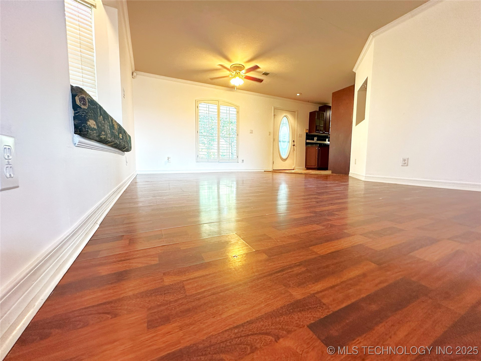 5381 Hilltop Property Photo 19