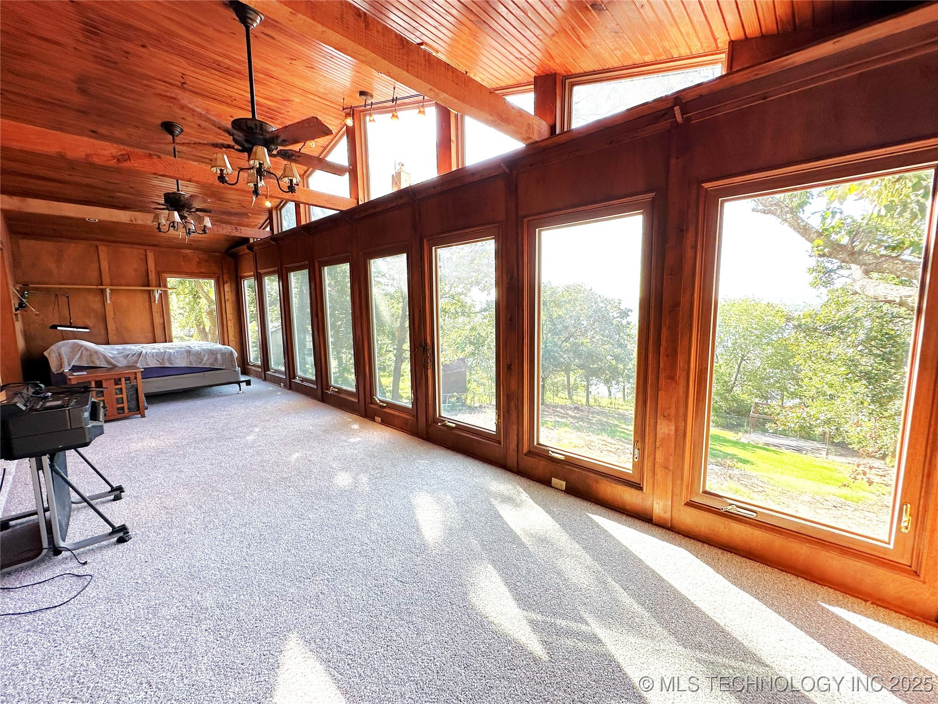 5381 Hilltop Property Photo 21