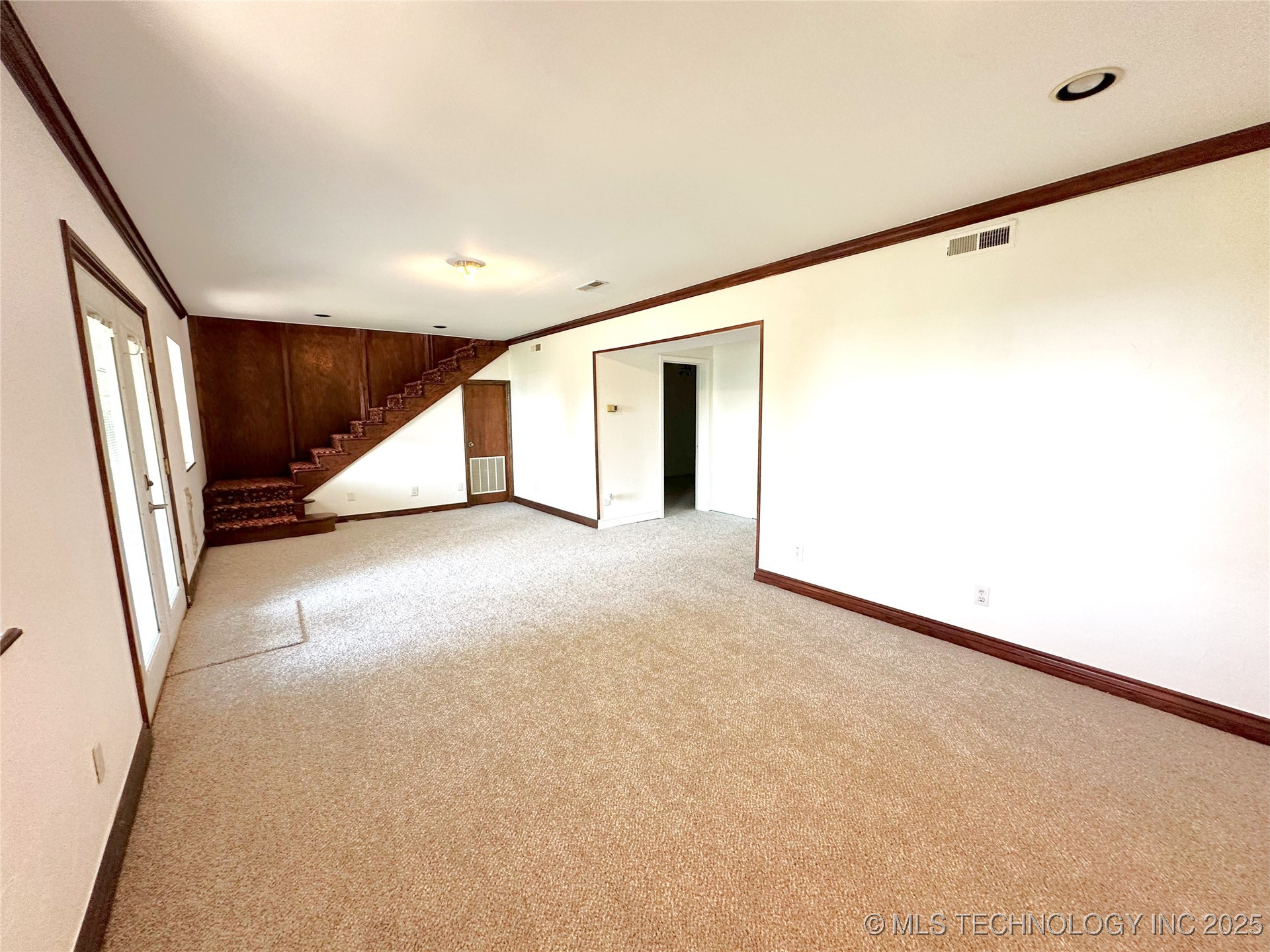5381 Hilltop Property Photo 41