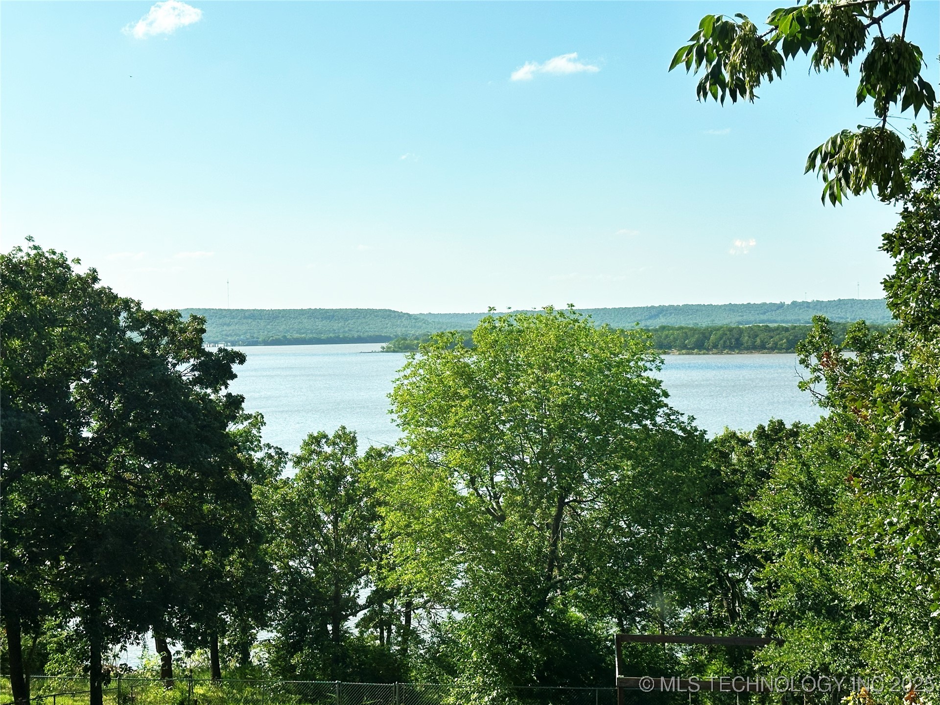 5381 Hilltop Property Photo 46