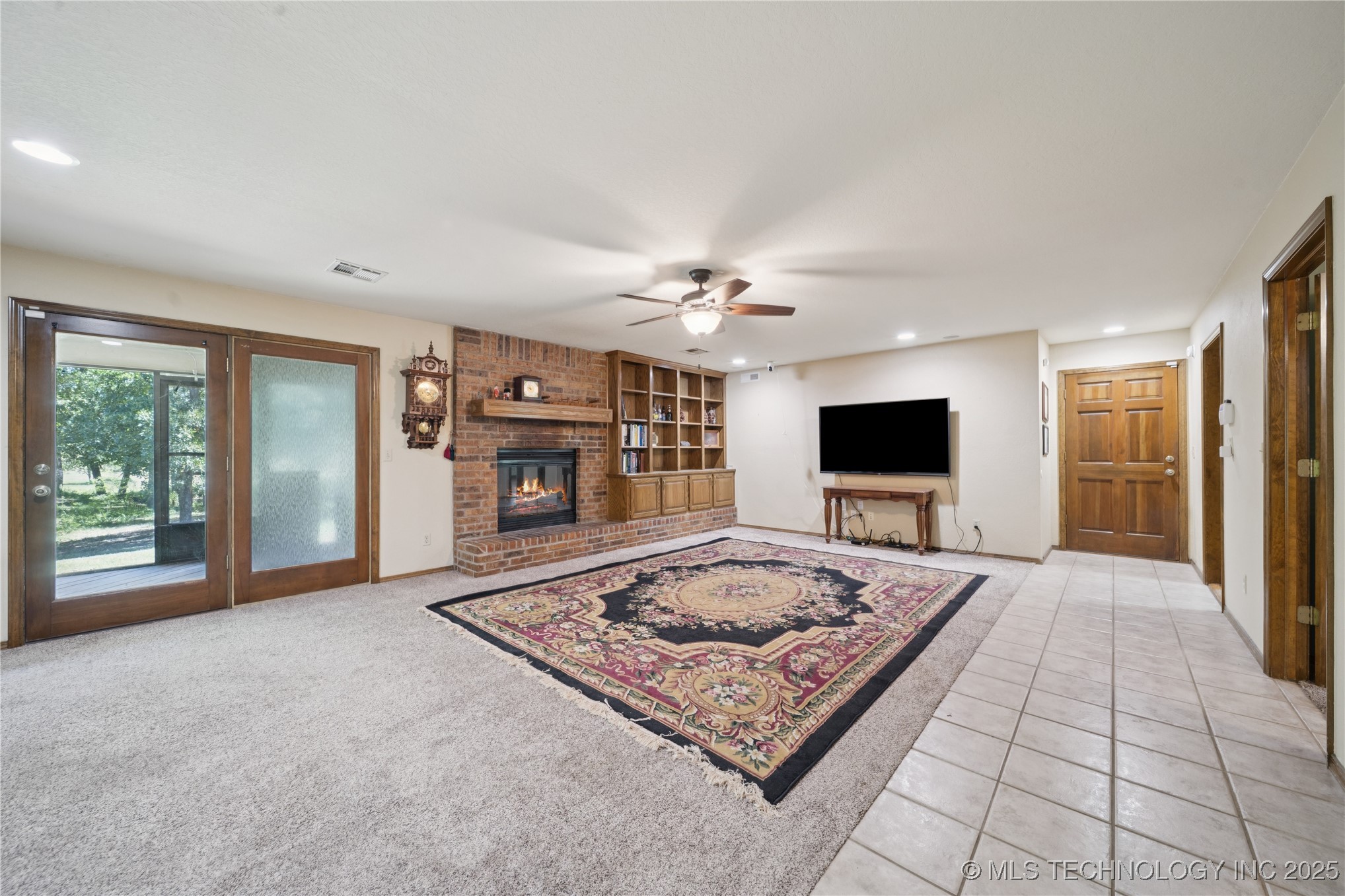 16605 S Hwy 48 Property Photo 9