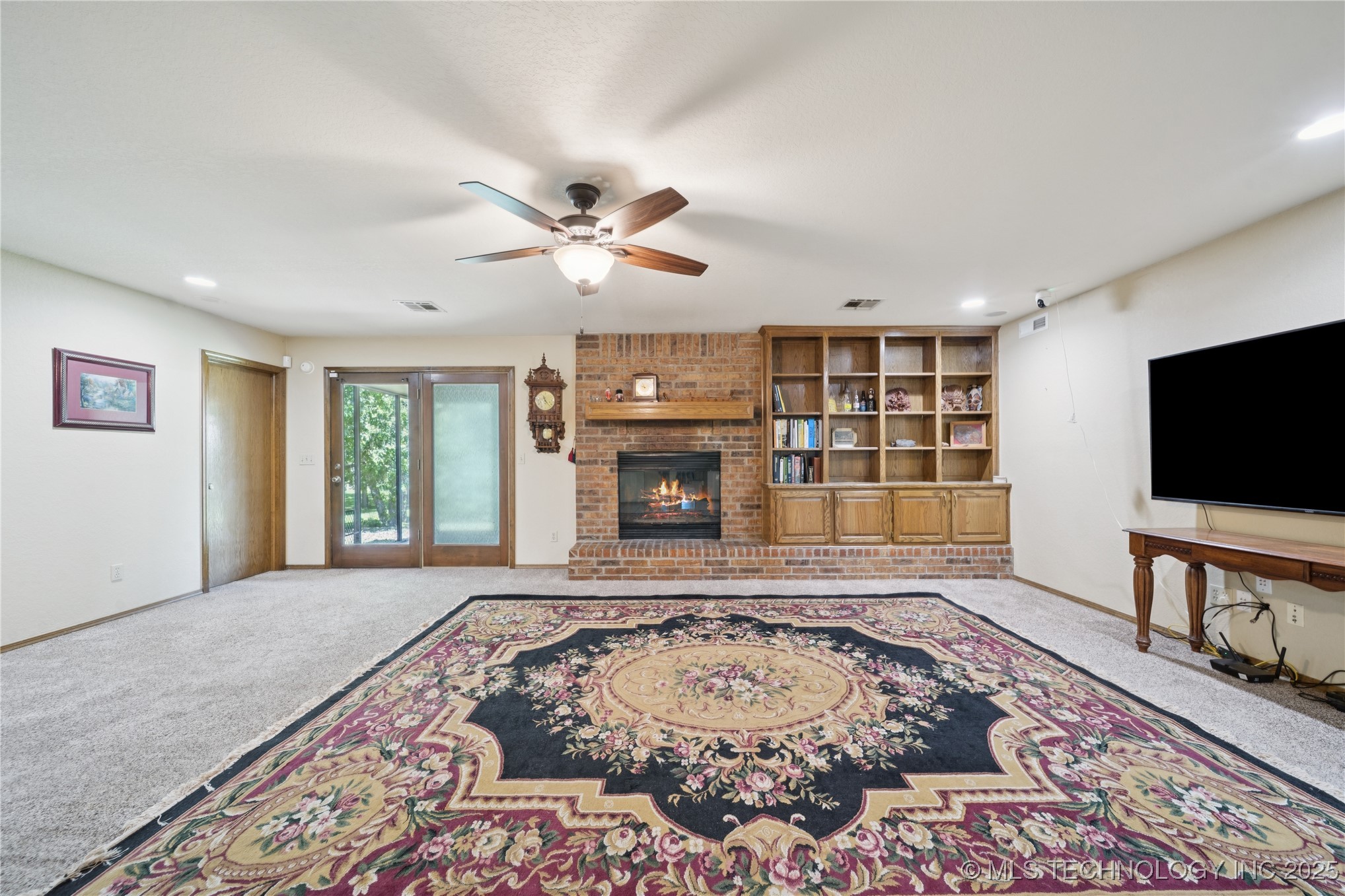 16605 S Hwy 48 Property Photo 11