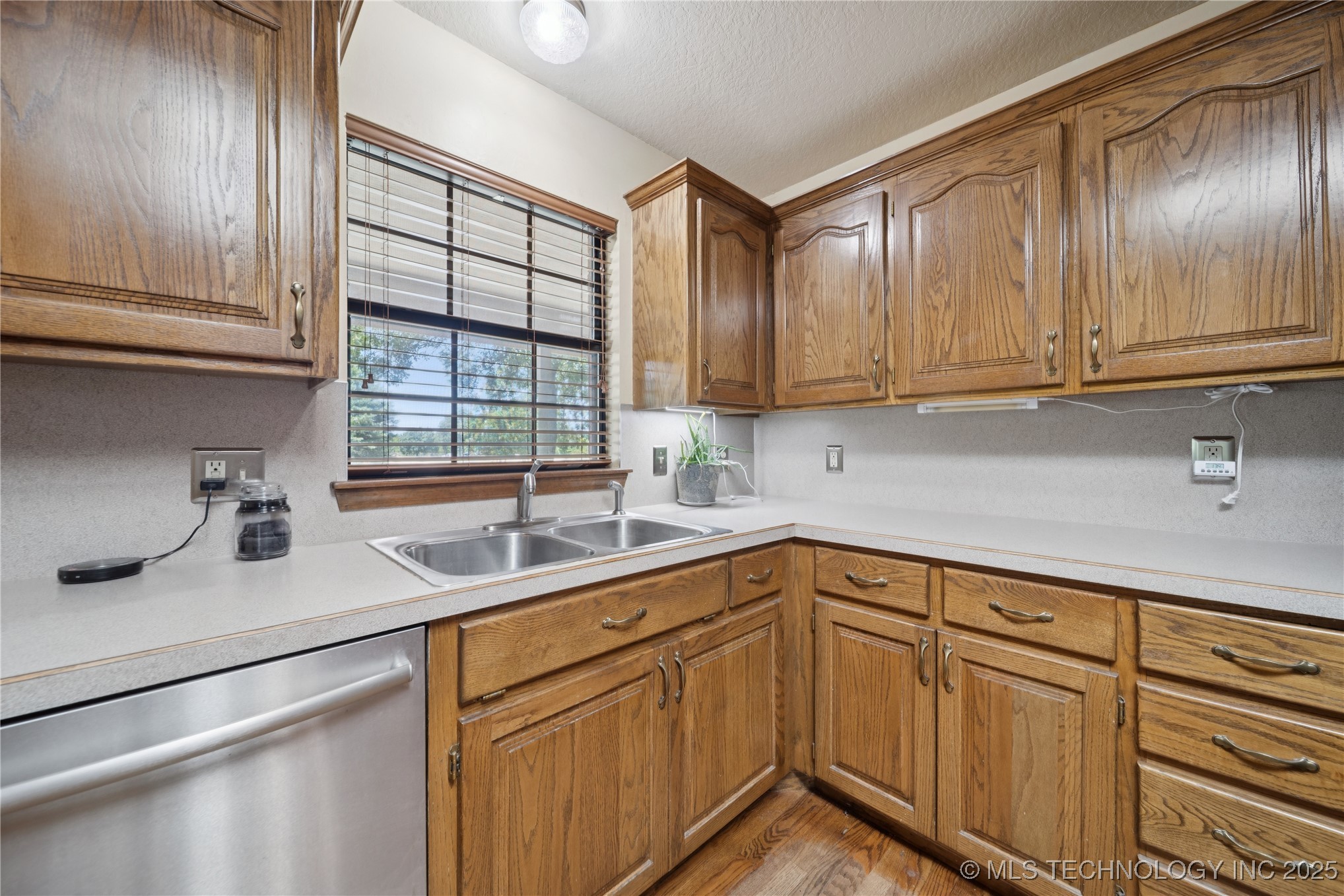 16605 S Hwy 48 Property Photo 16