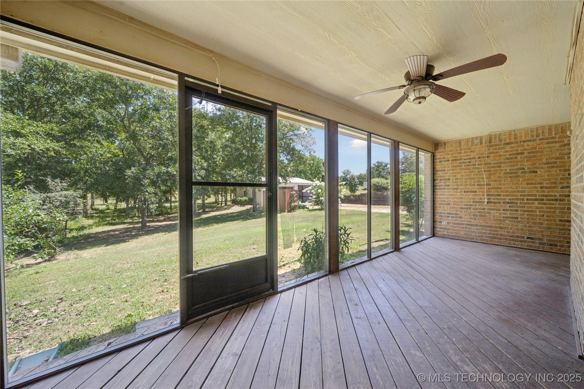 16605 S Hwy 48 Property Photo 29