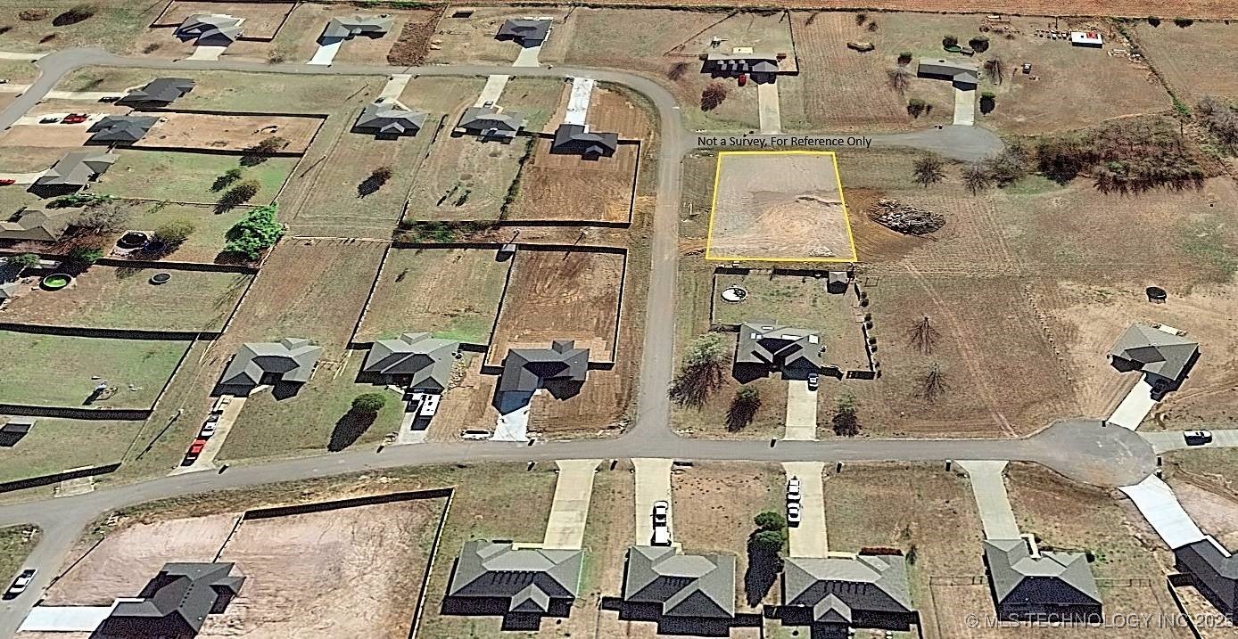 17540 W Tray Road Property Photo 9