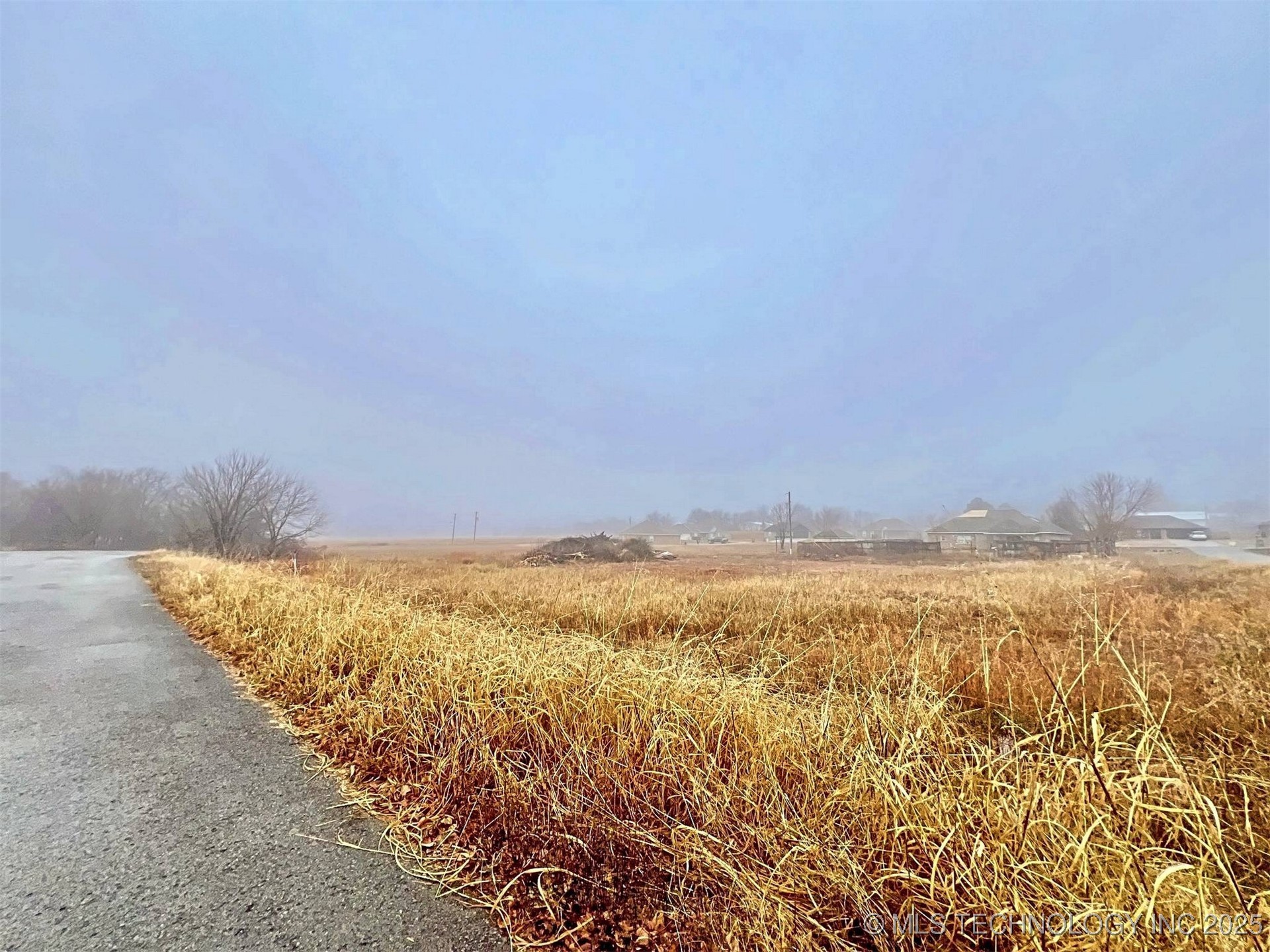 17540 W Tray Road Property Photo 15