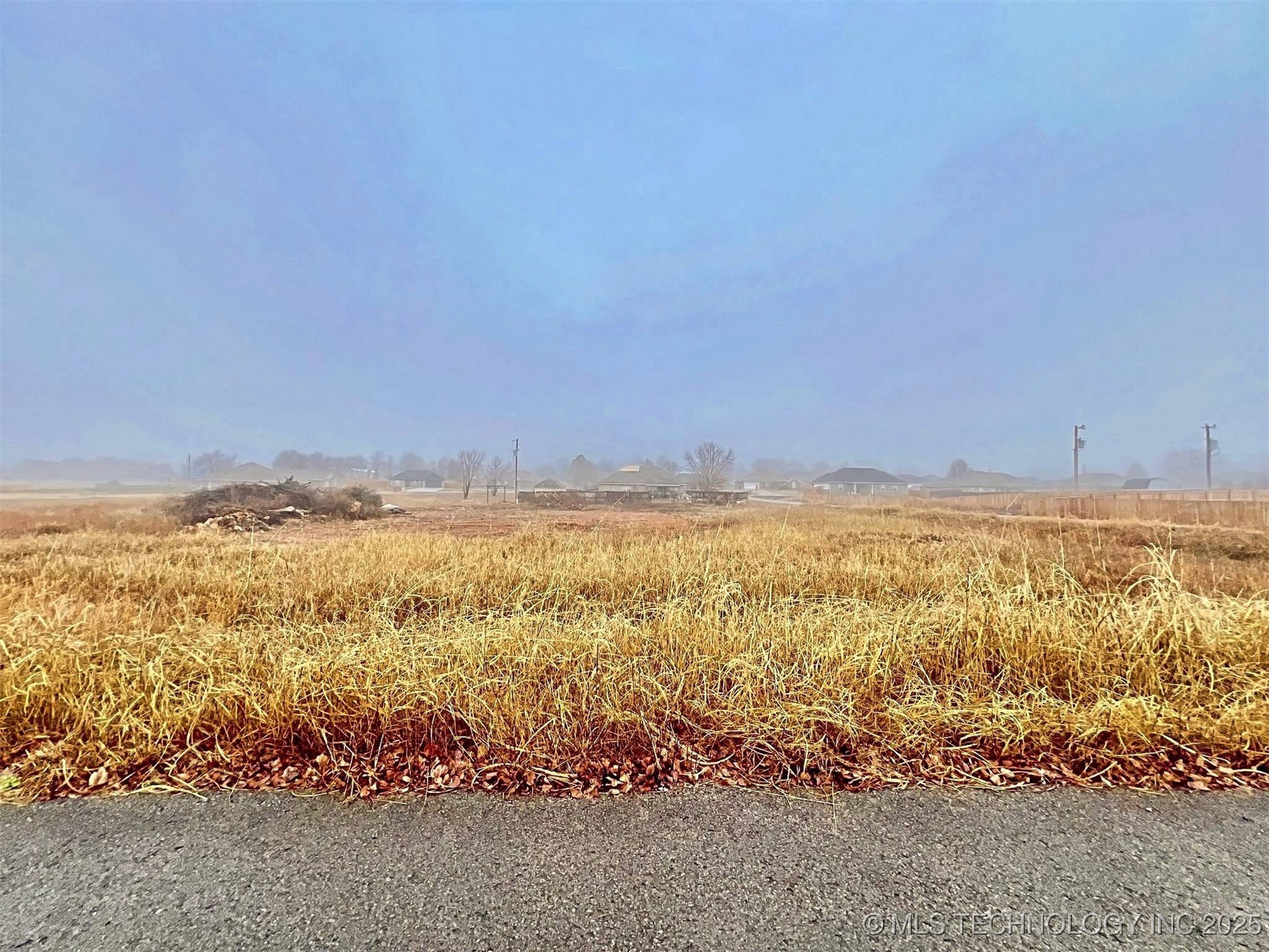 17540 W Tray Road Property Photo 16