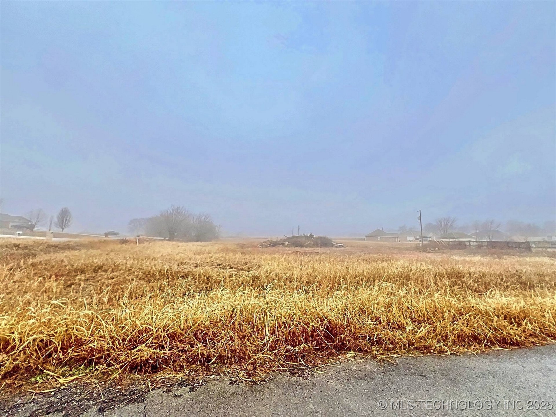 17540 W Tray Road Property Photo 18