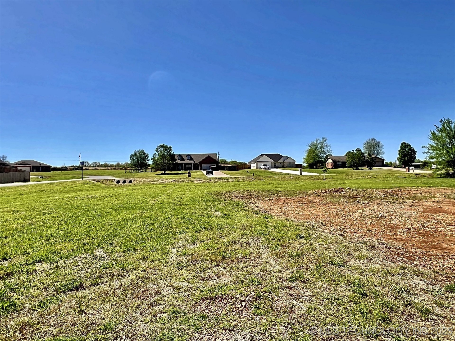 17540 W Tray Road Property Photo 26