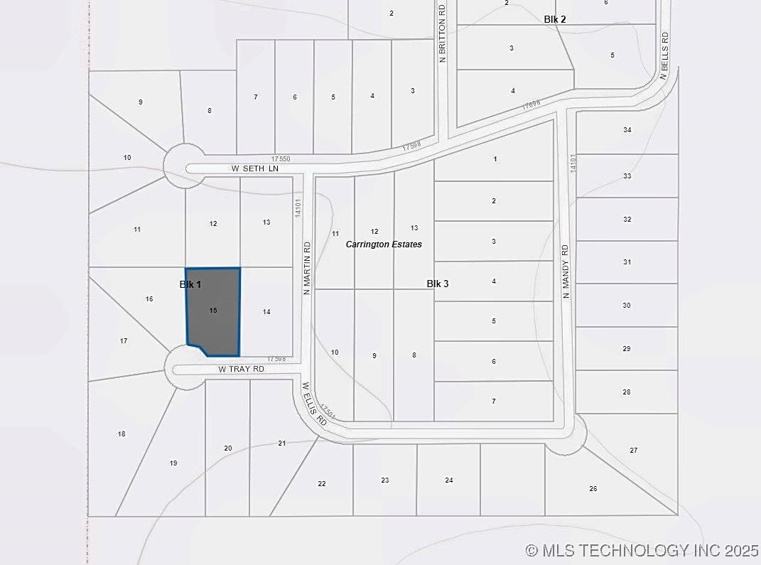 17530 W Tray Road Property Photo 7