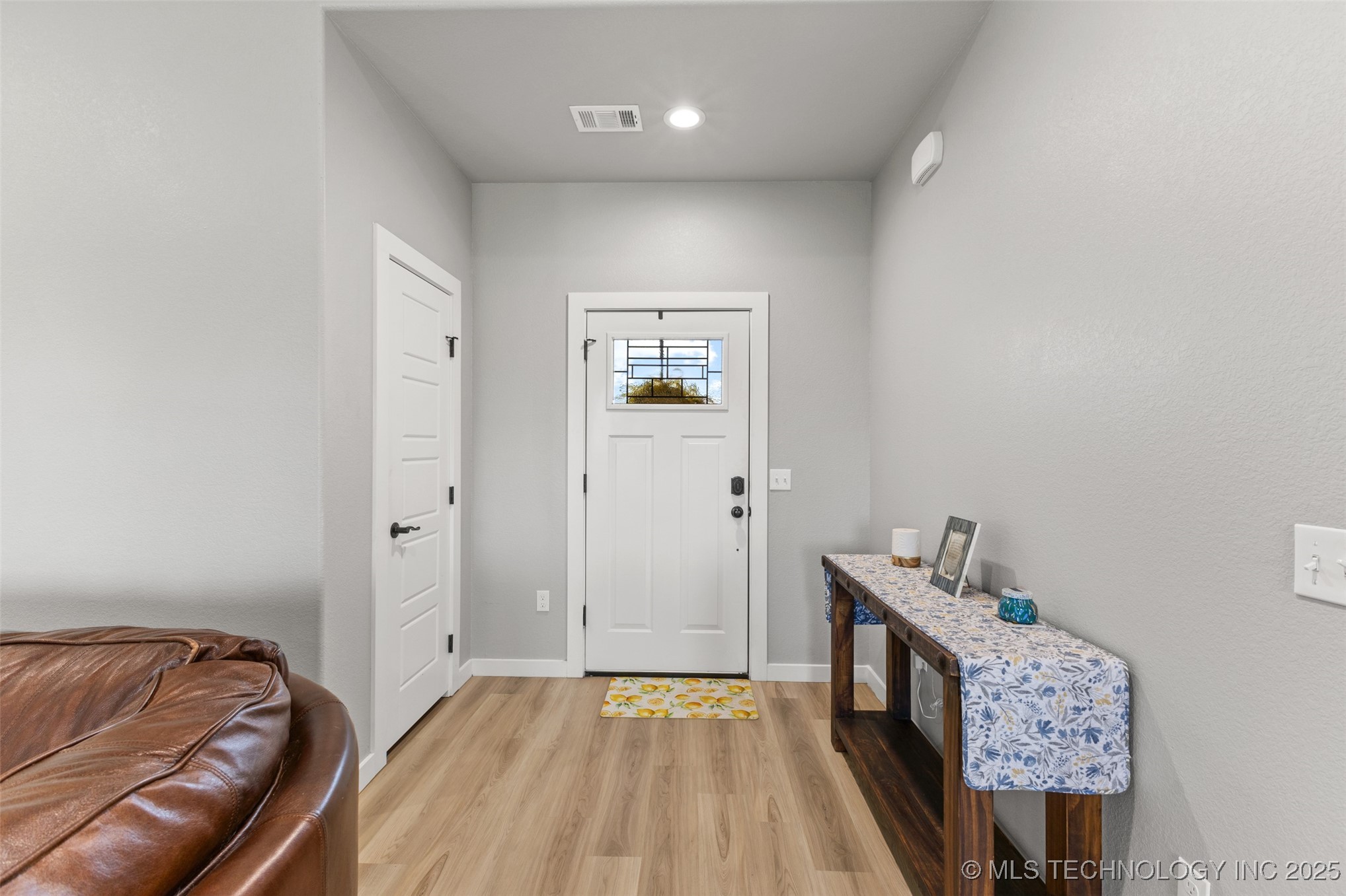 171 Bull Run Property Photo 8