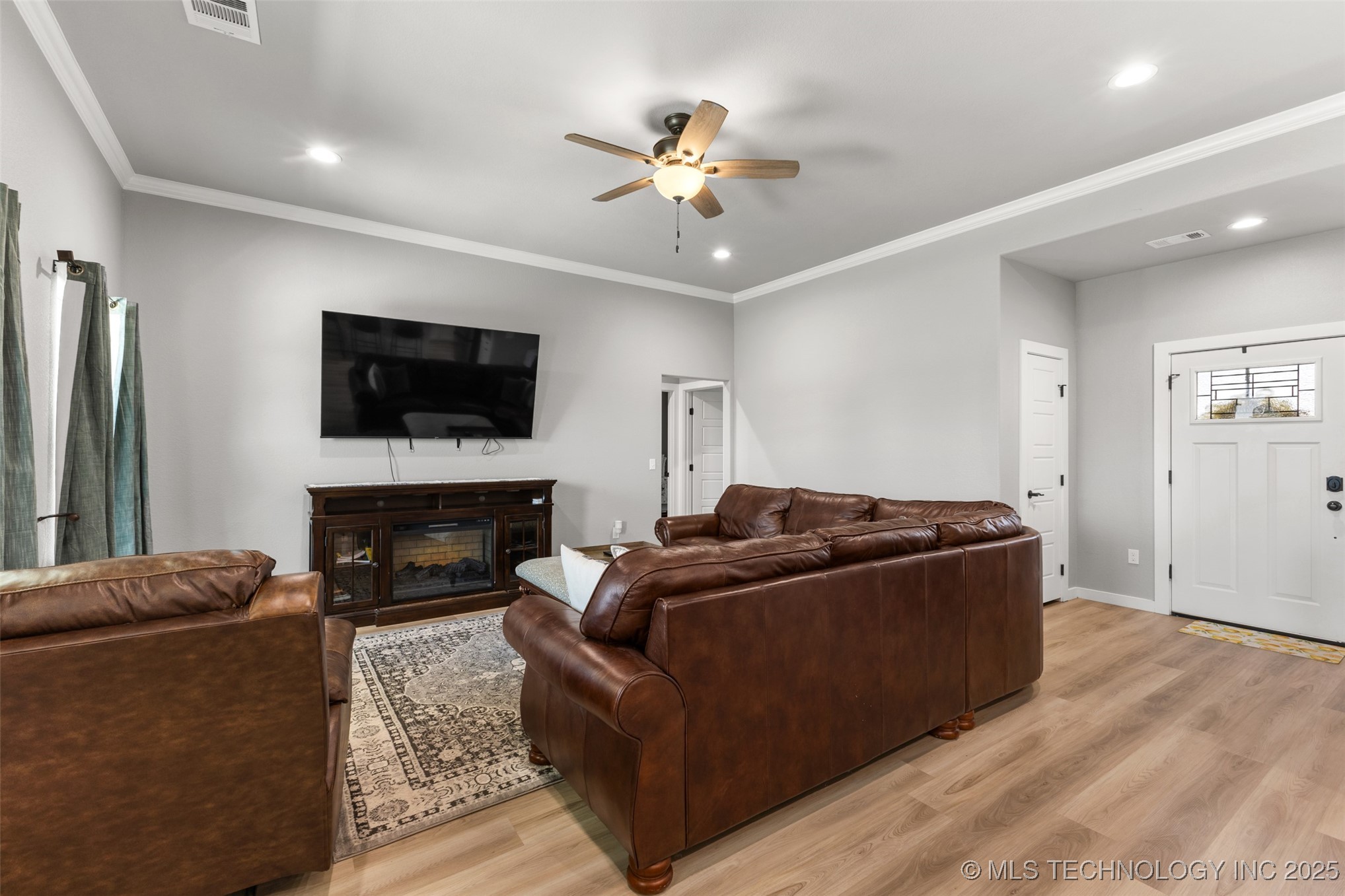 171 Bull Run Property Photo 9