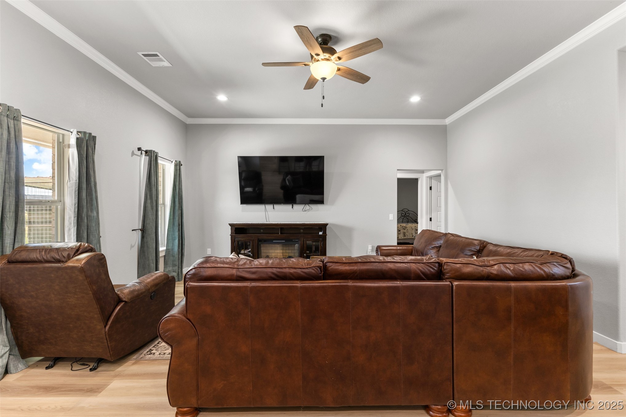 171 Bull Run Property Photo 11