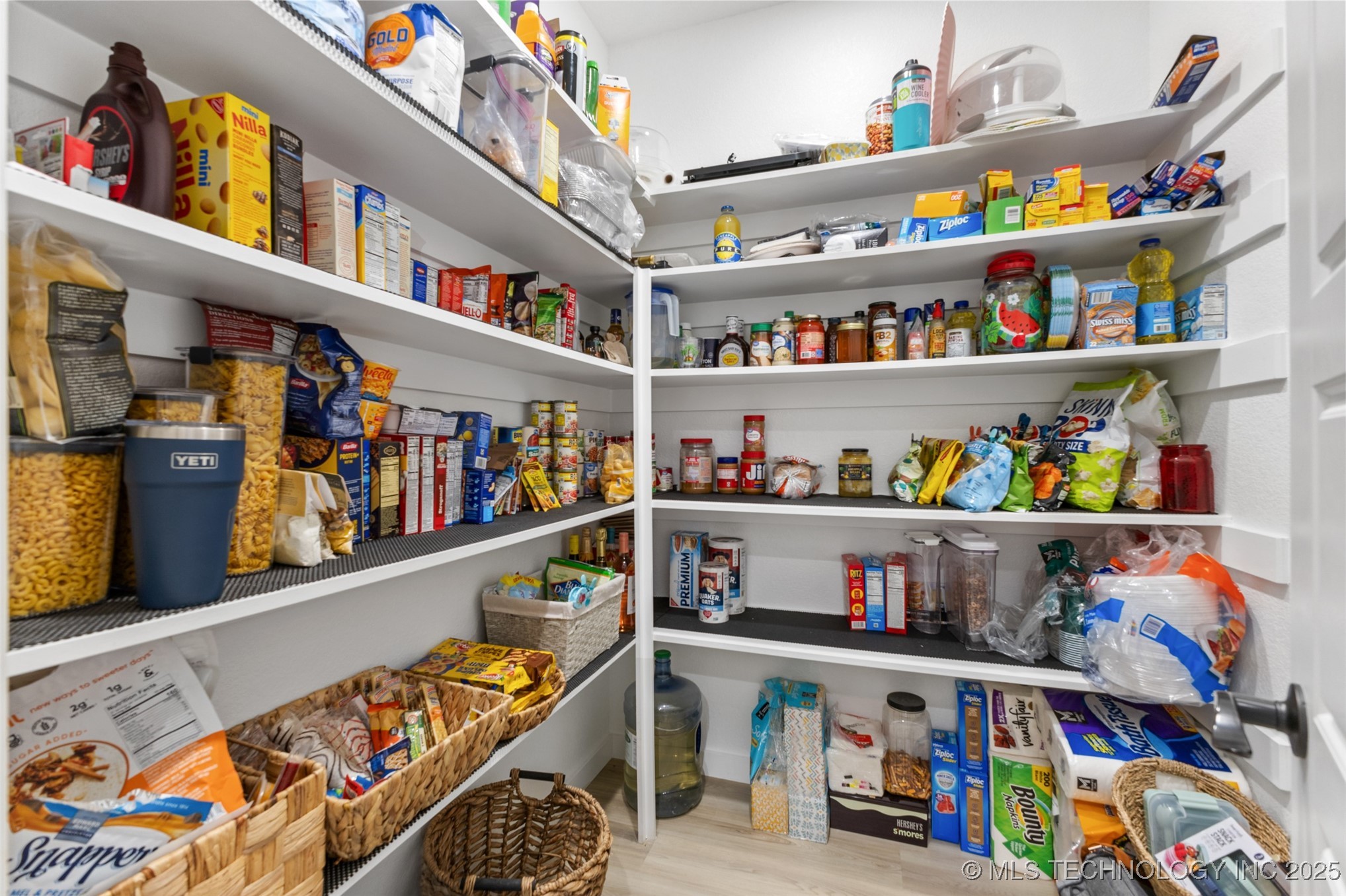 171 Bull Run Property Photo 21