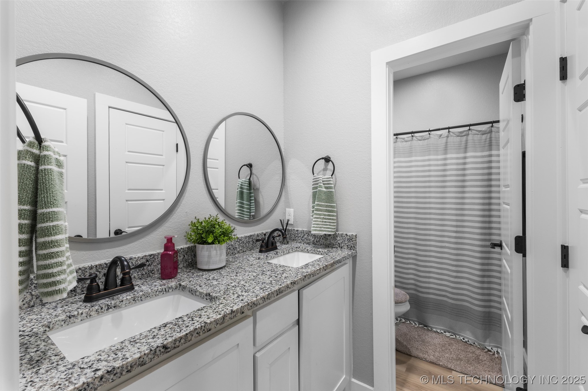 171 Bull Run Property Photo 26