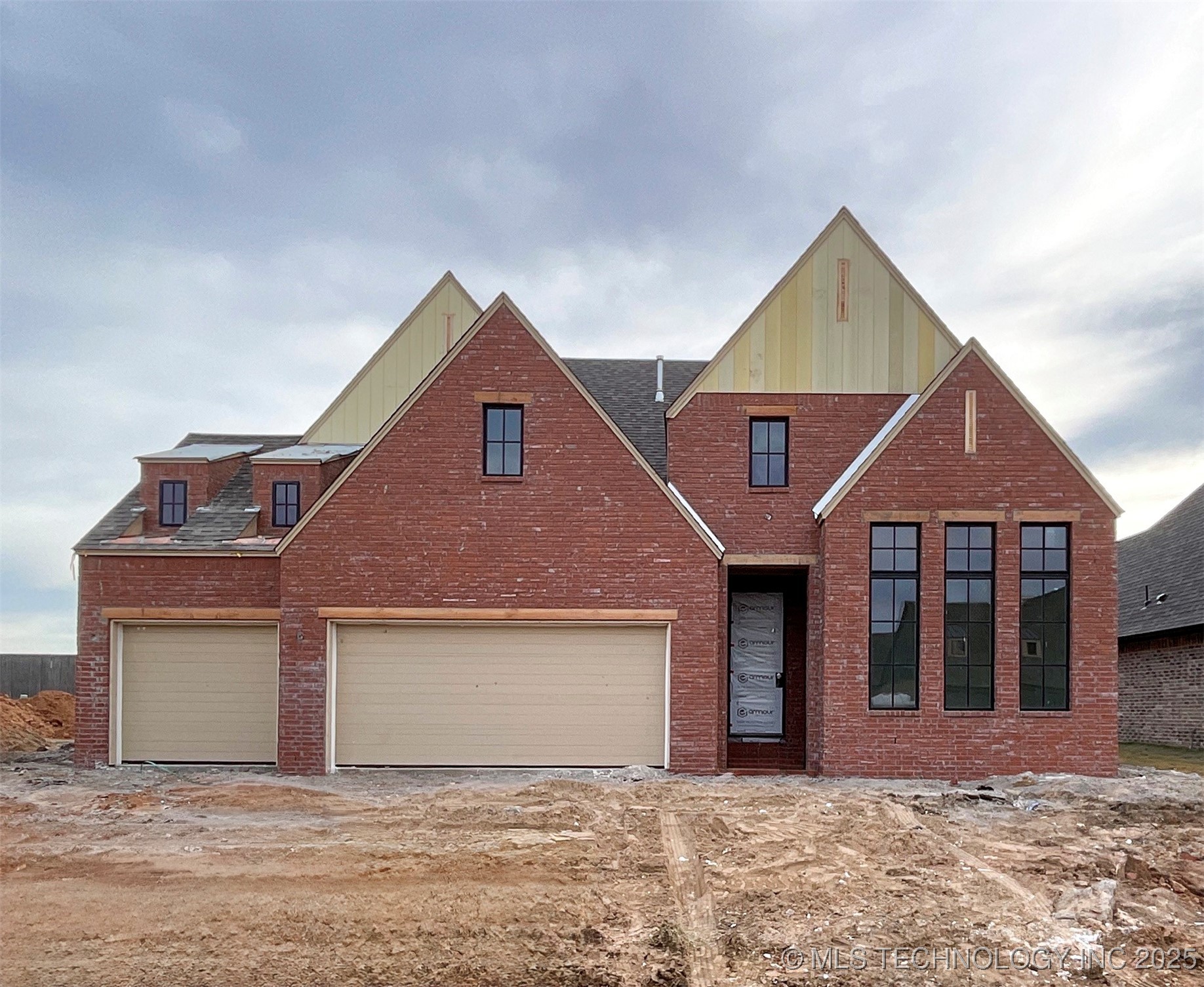 754 E 149th Street S Property Photo 1