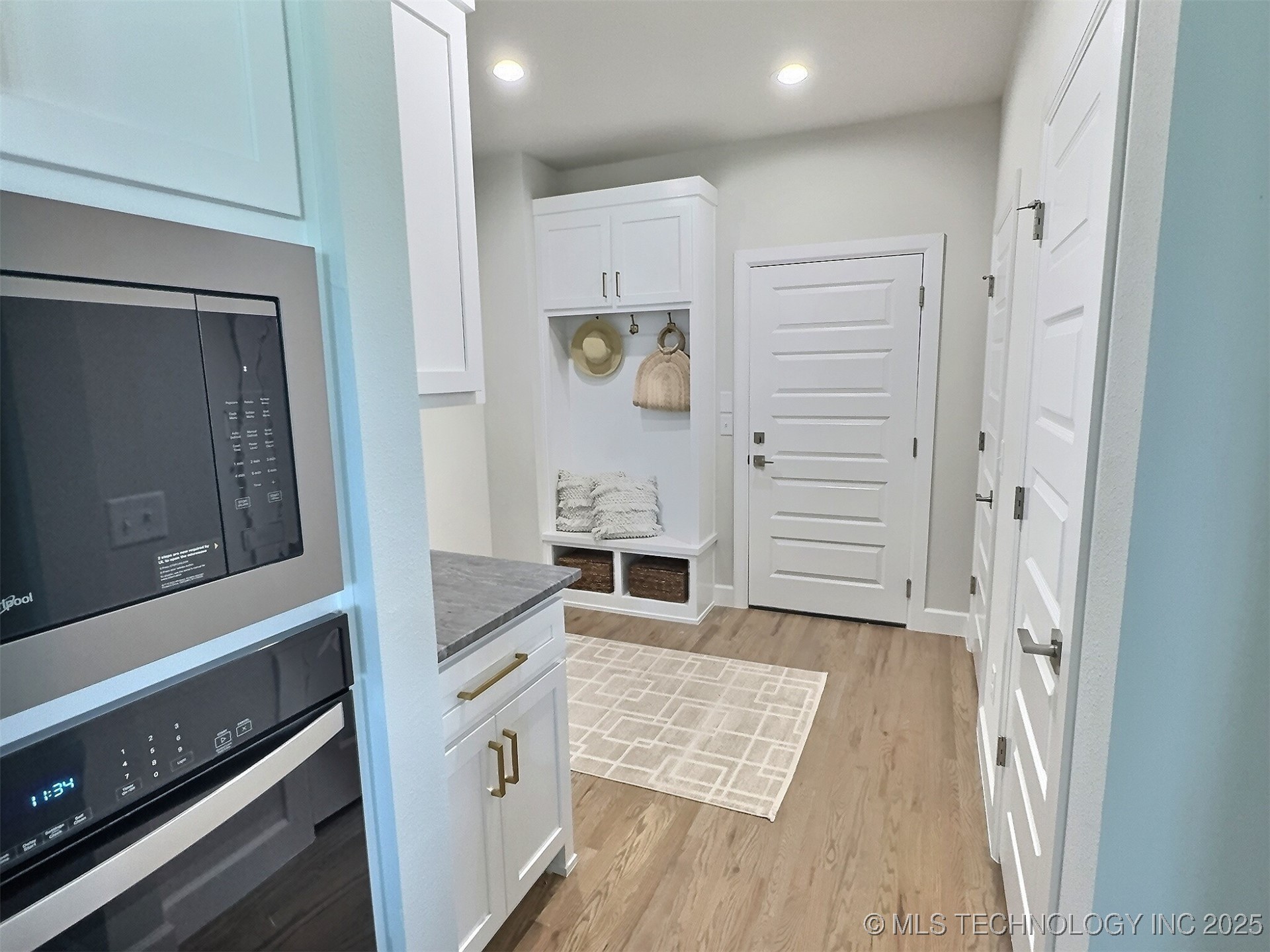 4020 W Yuma Street S Property Photo 9