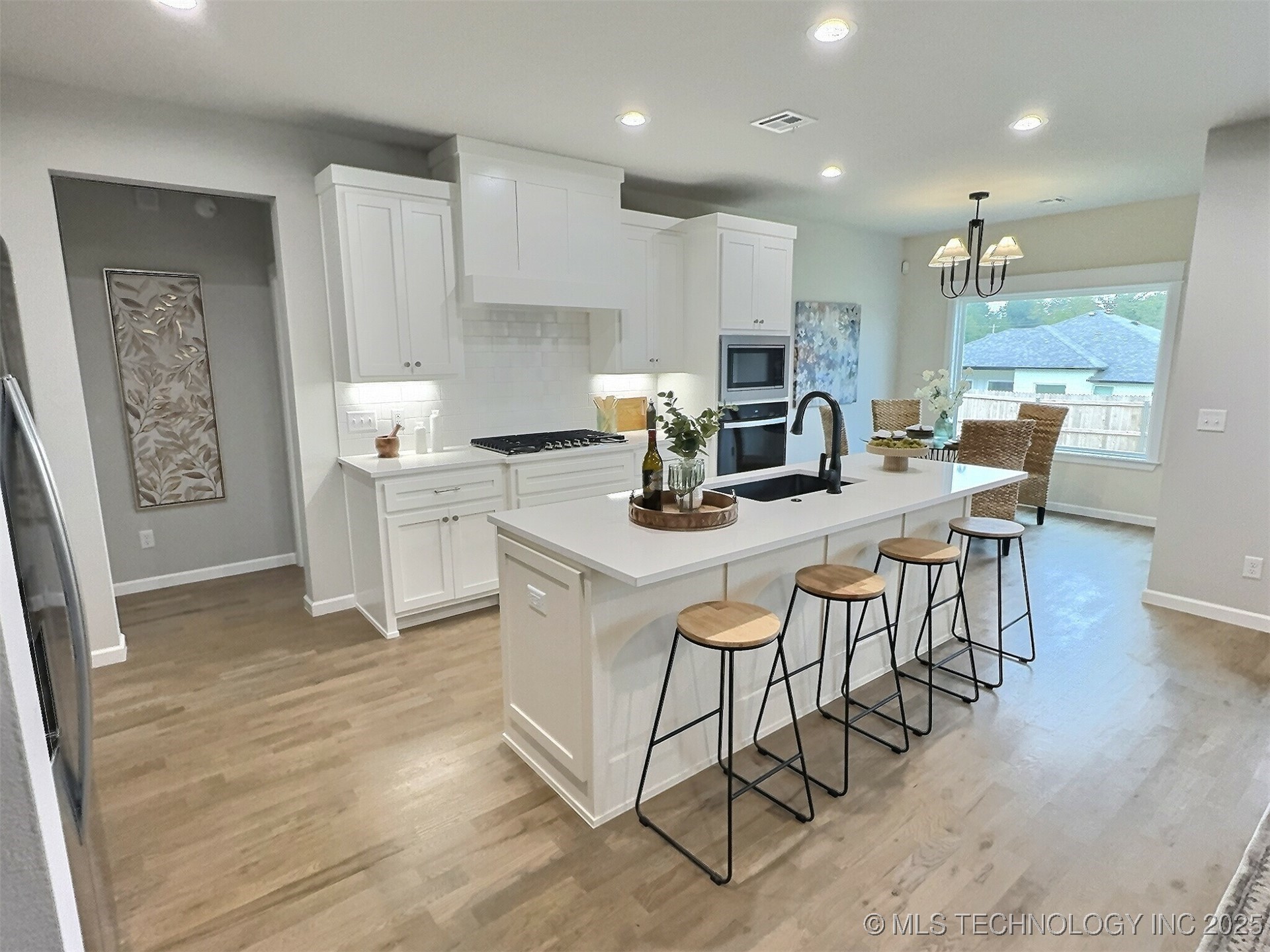 2919 S 8th Street Property Photo 6