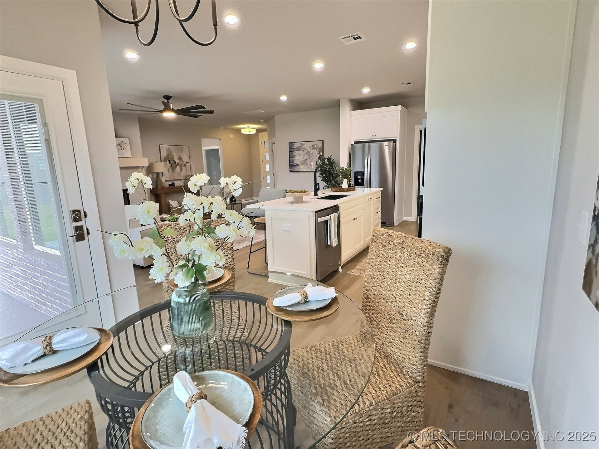 2919 S 8th Street Property Photo 8