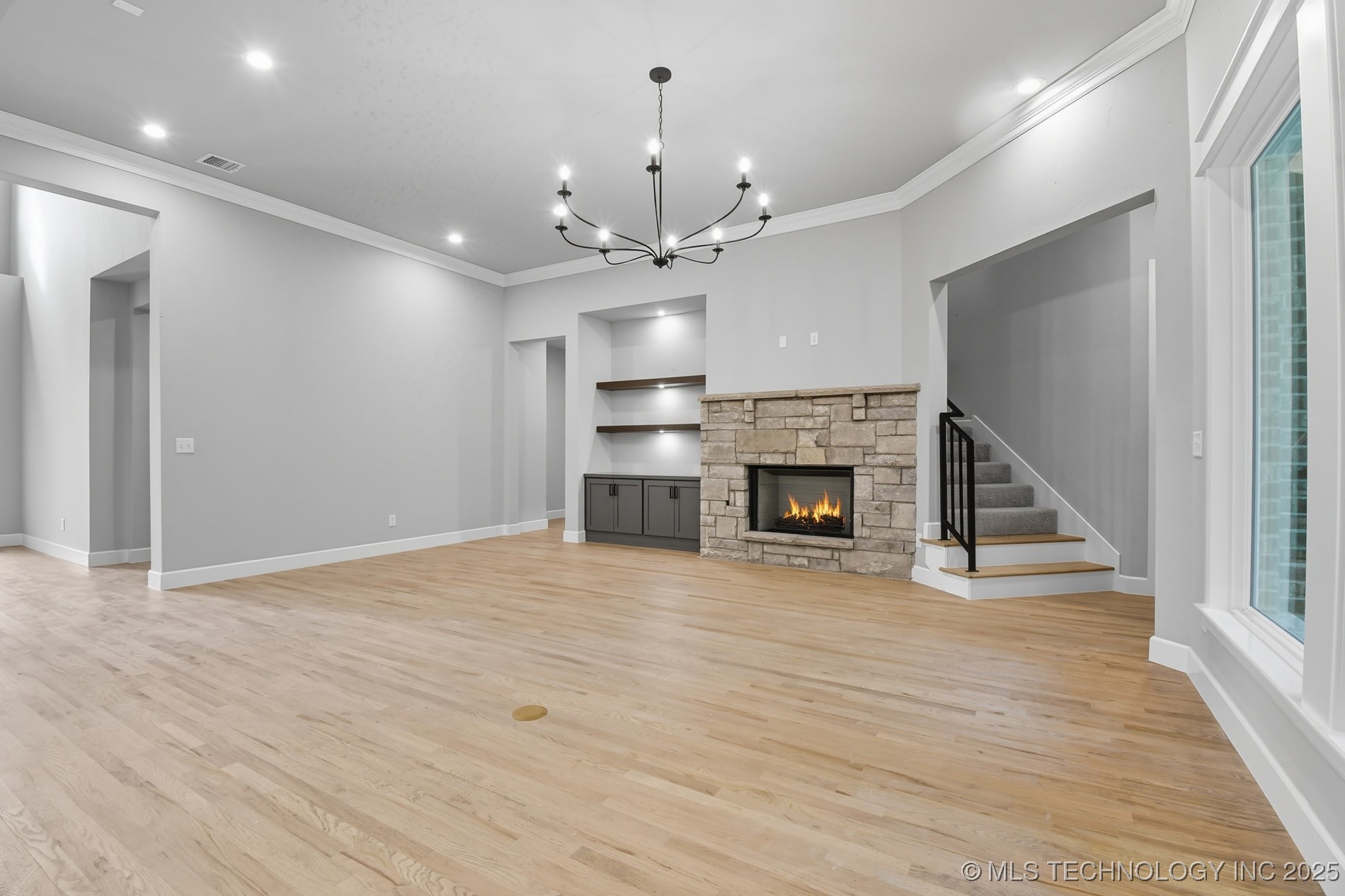 7119 S Tamarack Avenue Property Photo 19