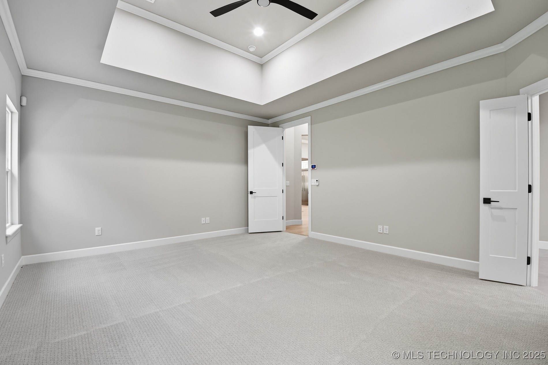 7119 S Tamarack Avenue Property Photo 25