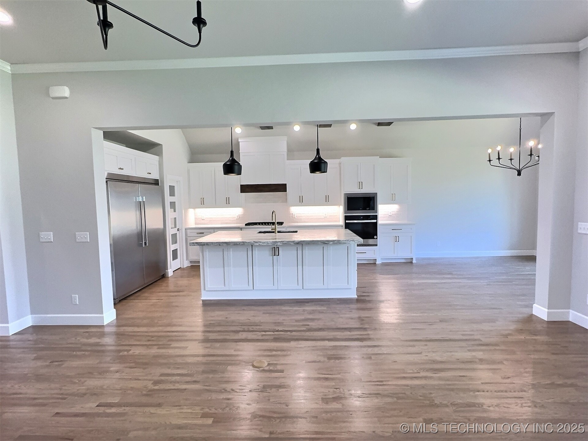 4010 W Baton Rouge Street Property Photo 5