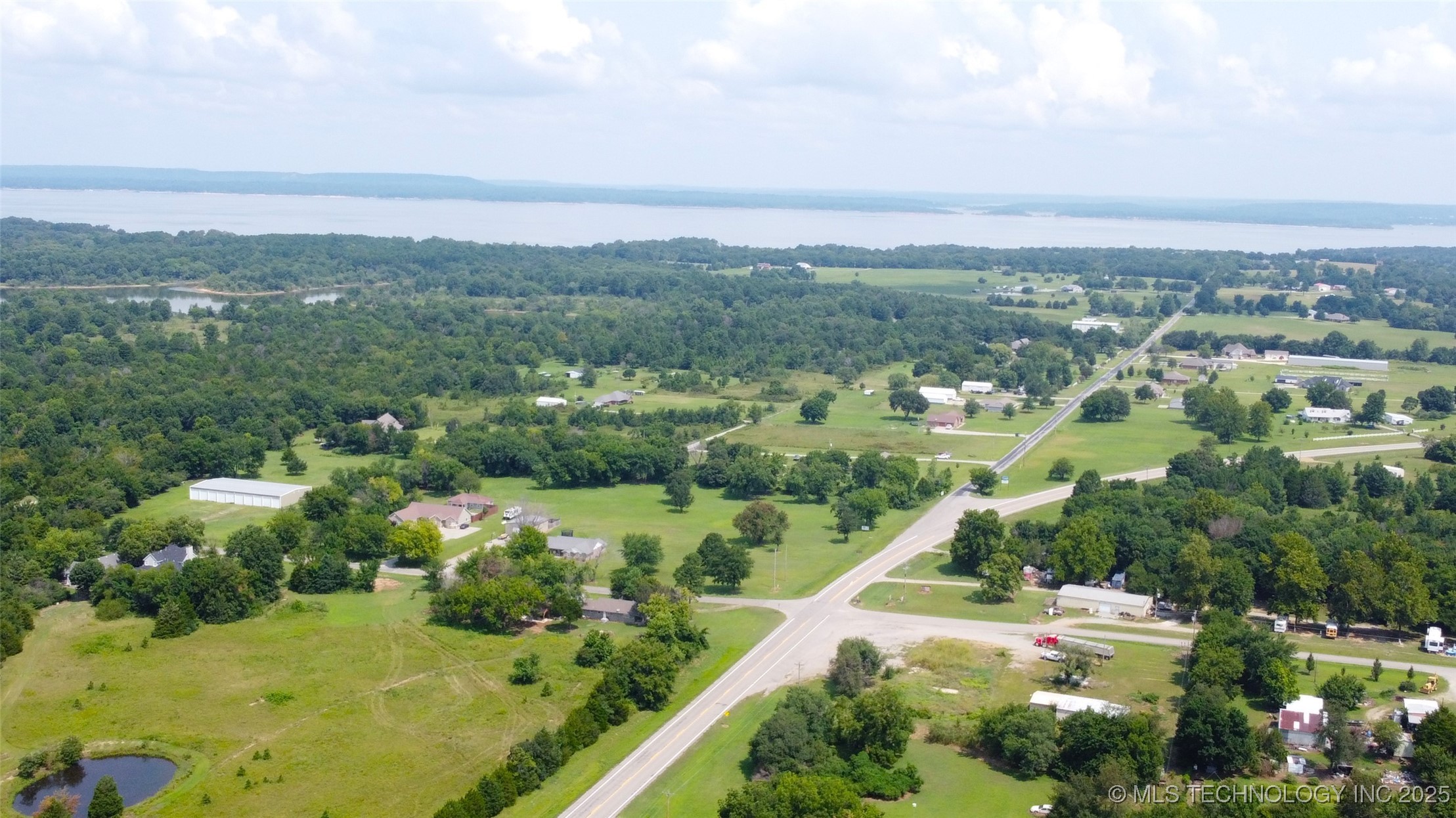 10277 N Hwy 71 Property Photo 37