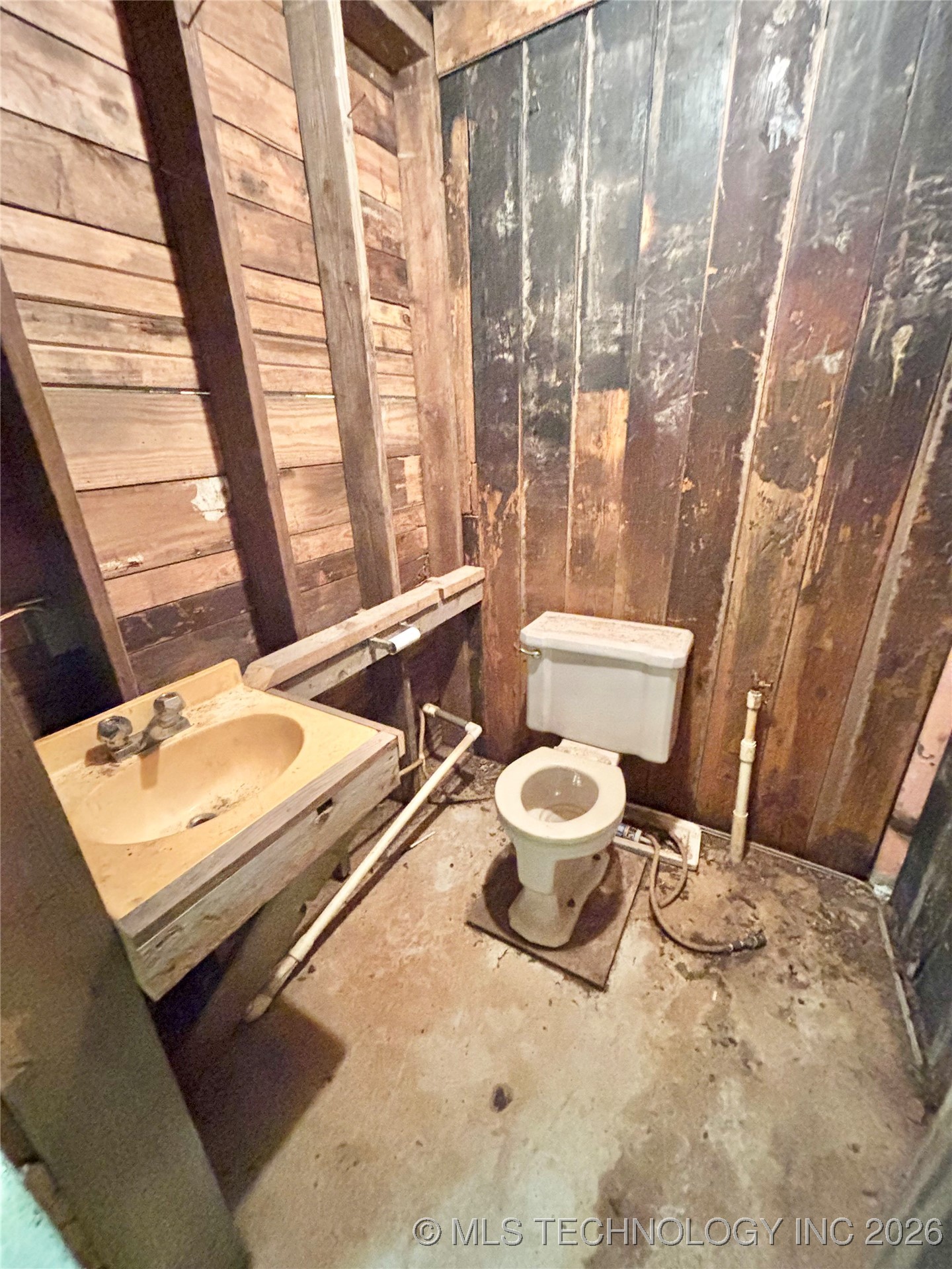 12865 E 128th S Property Photo 35