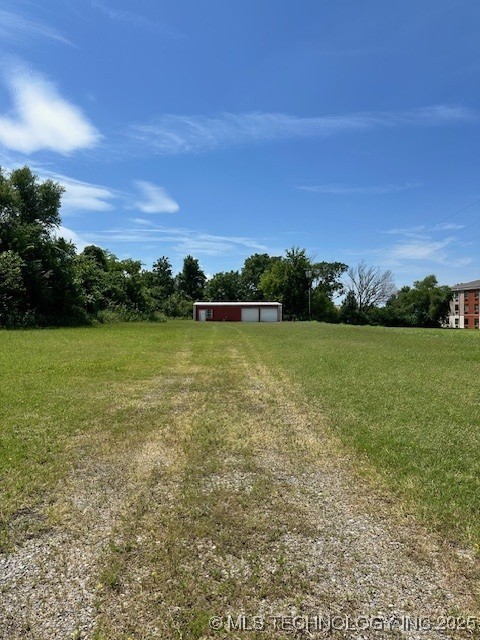 2611 W Shawnee Street Property Photo 4