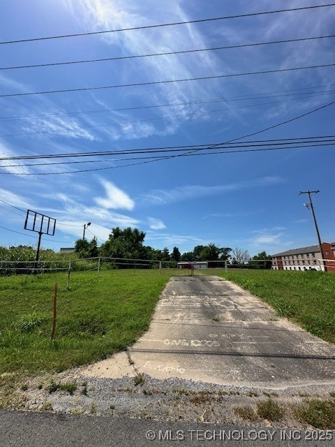 2611 W Shawnee Street Property Photo 7