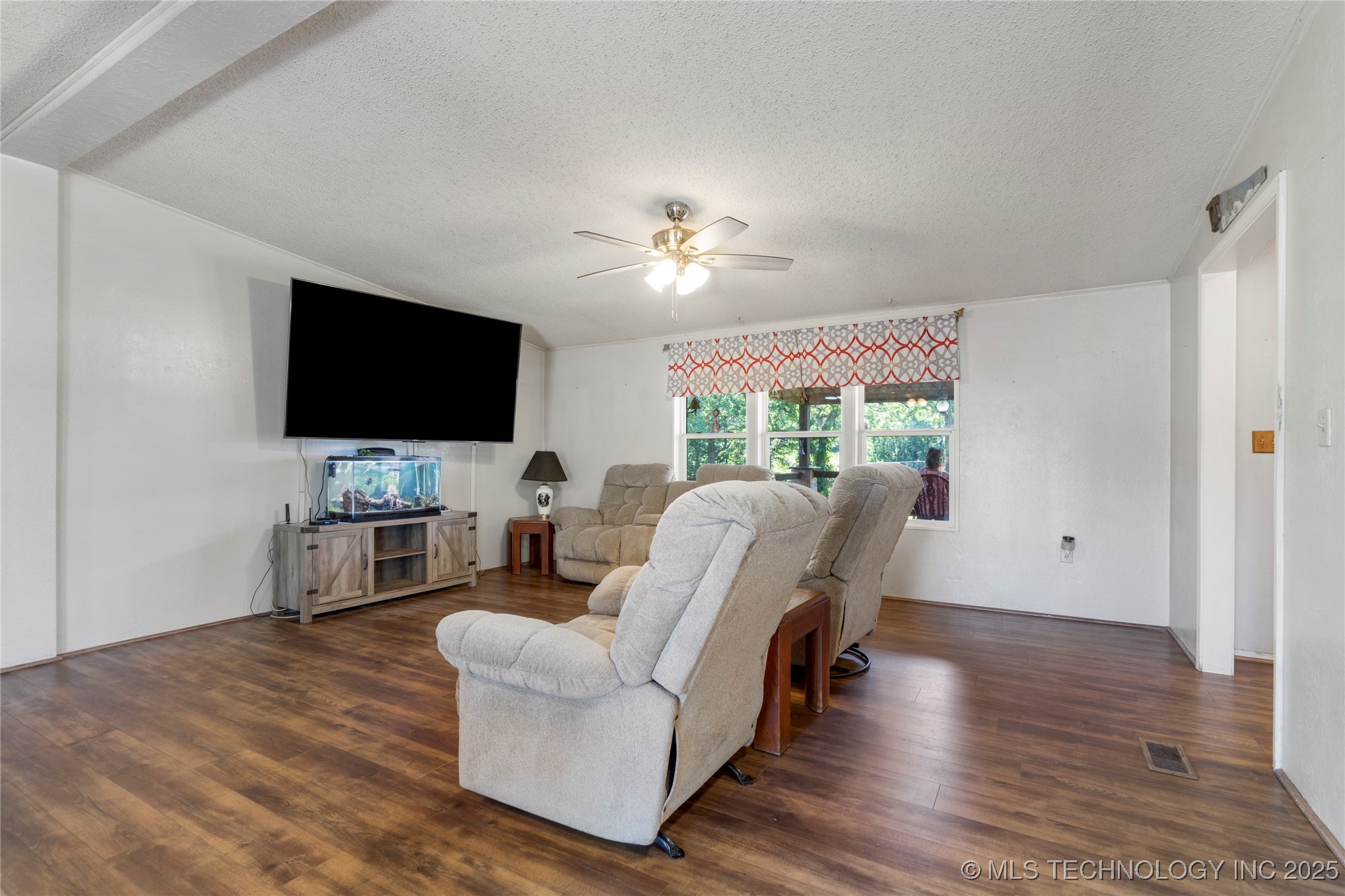 3975 N 248 Road Property Photo 11