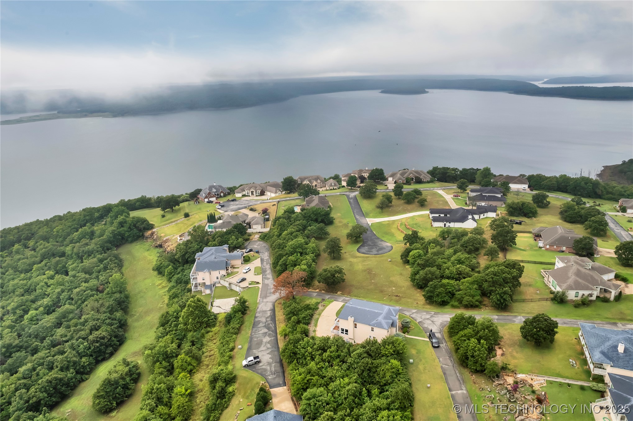 18 Santa Rosa Lane Property Photo 3