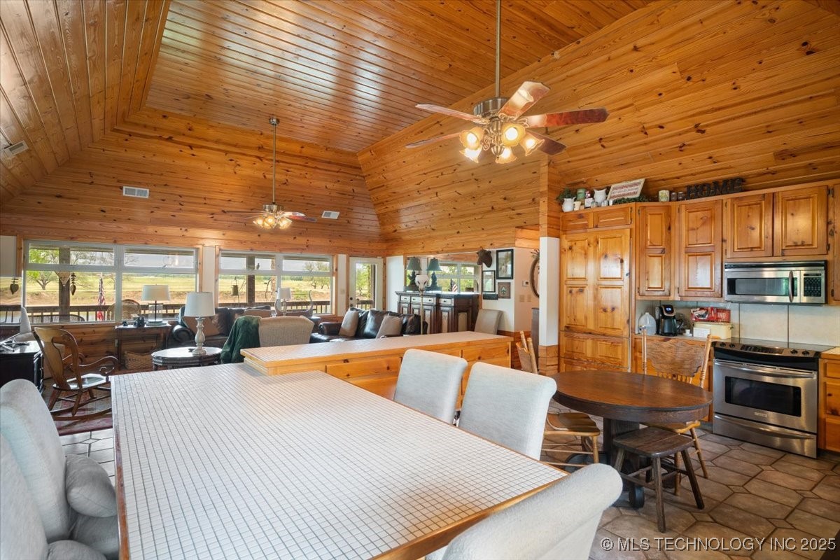 9212 N 447 Road Property Photo 20