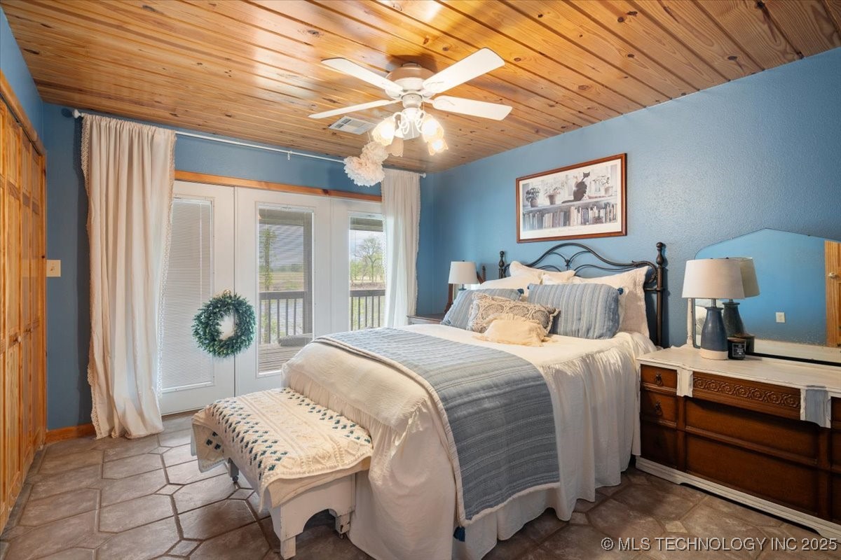 9212 N 447 Road Property Photo 23