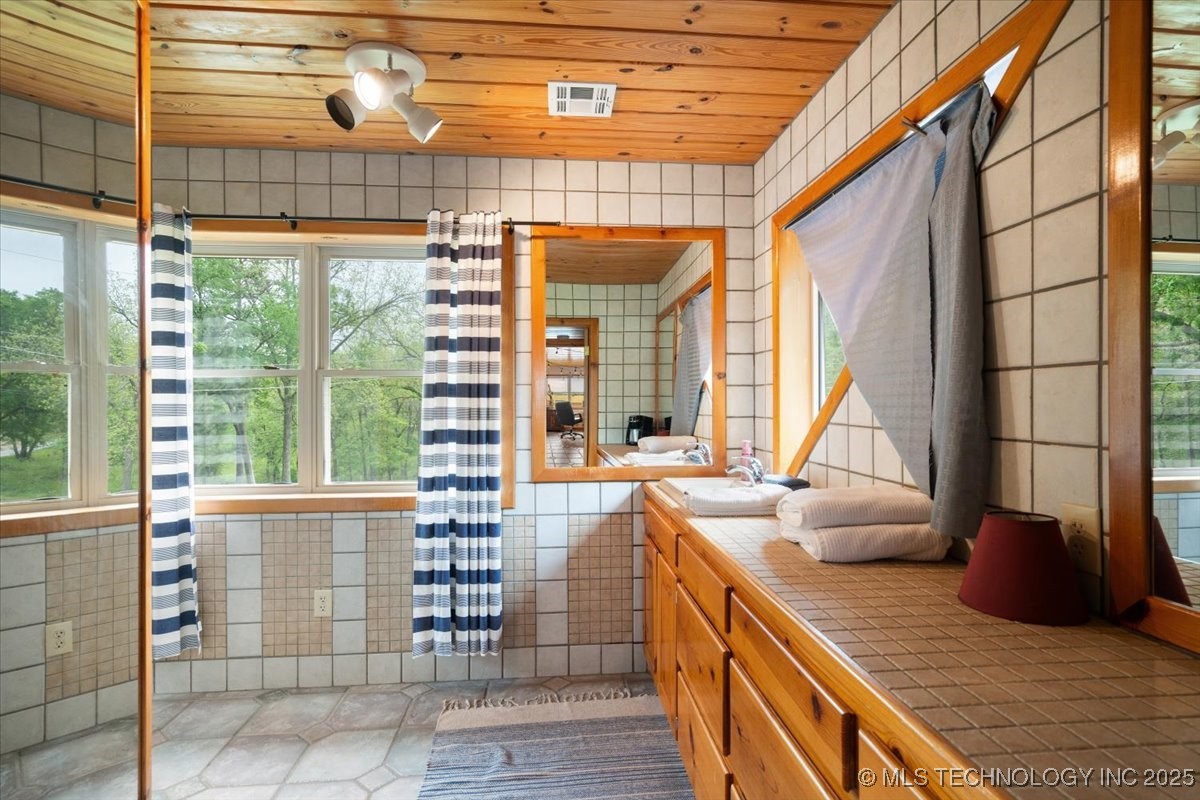 9212 N 447 Road Property Photo 32