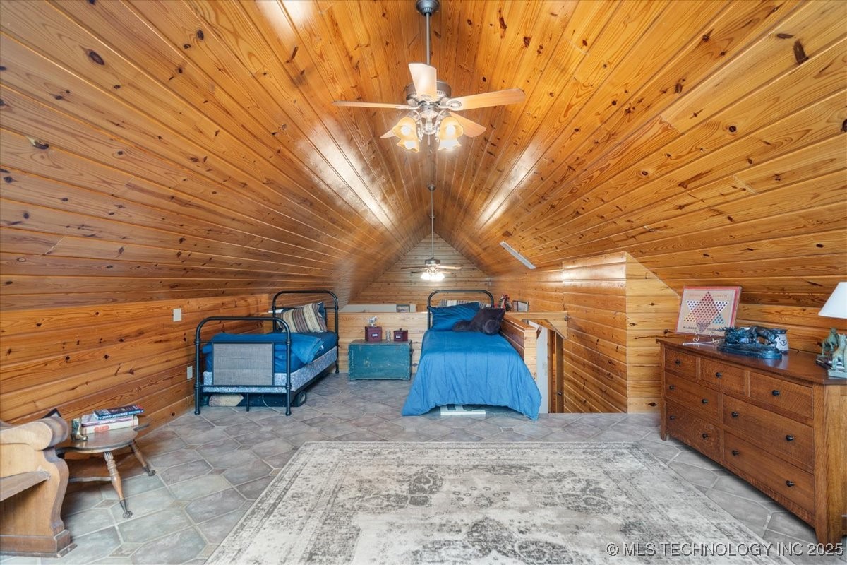 9212 N 447 Road Property Photo 33