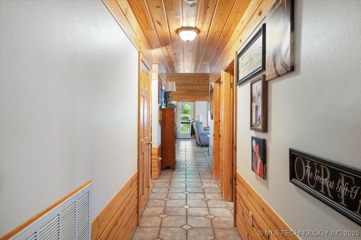 9212 N 447 Road Property Photo 43