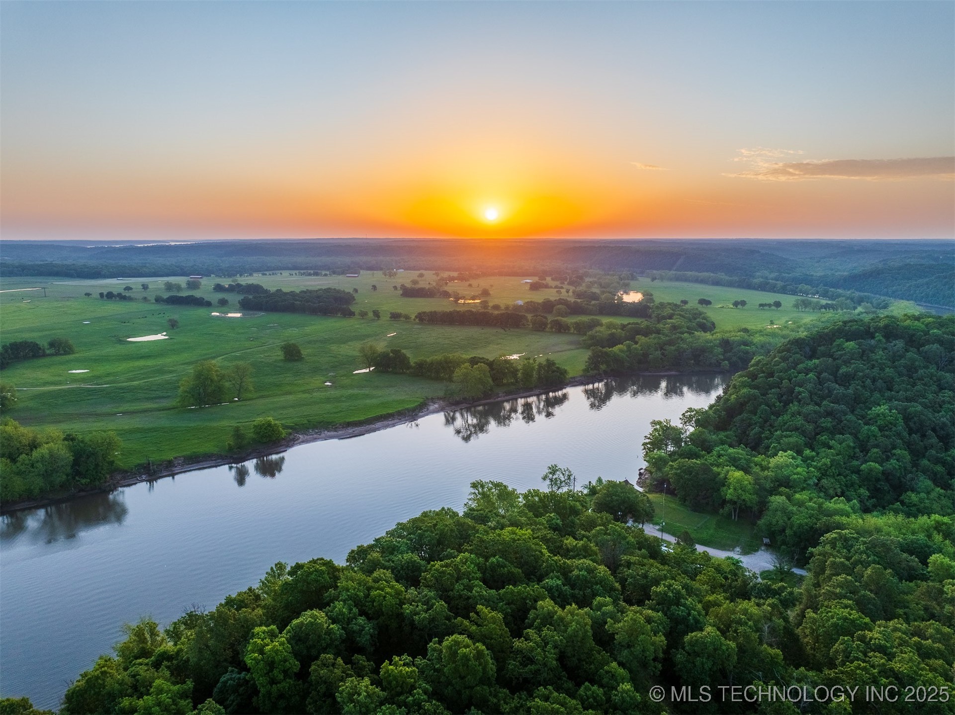 9212 N 447 Road Property Photo 71