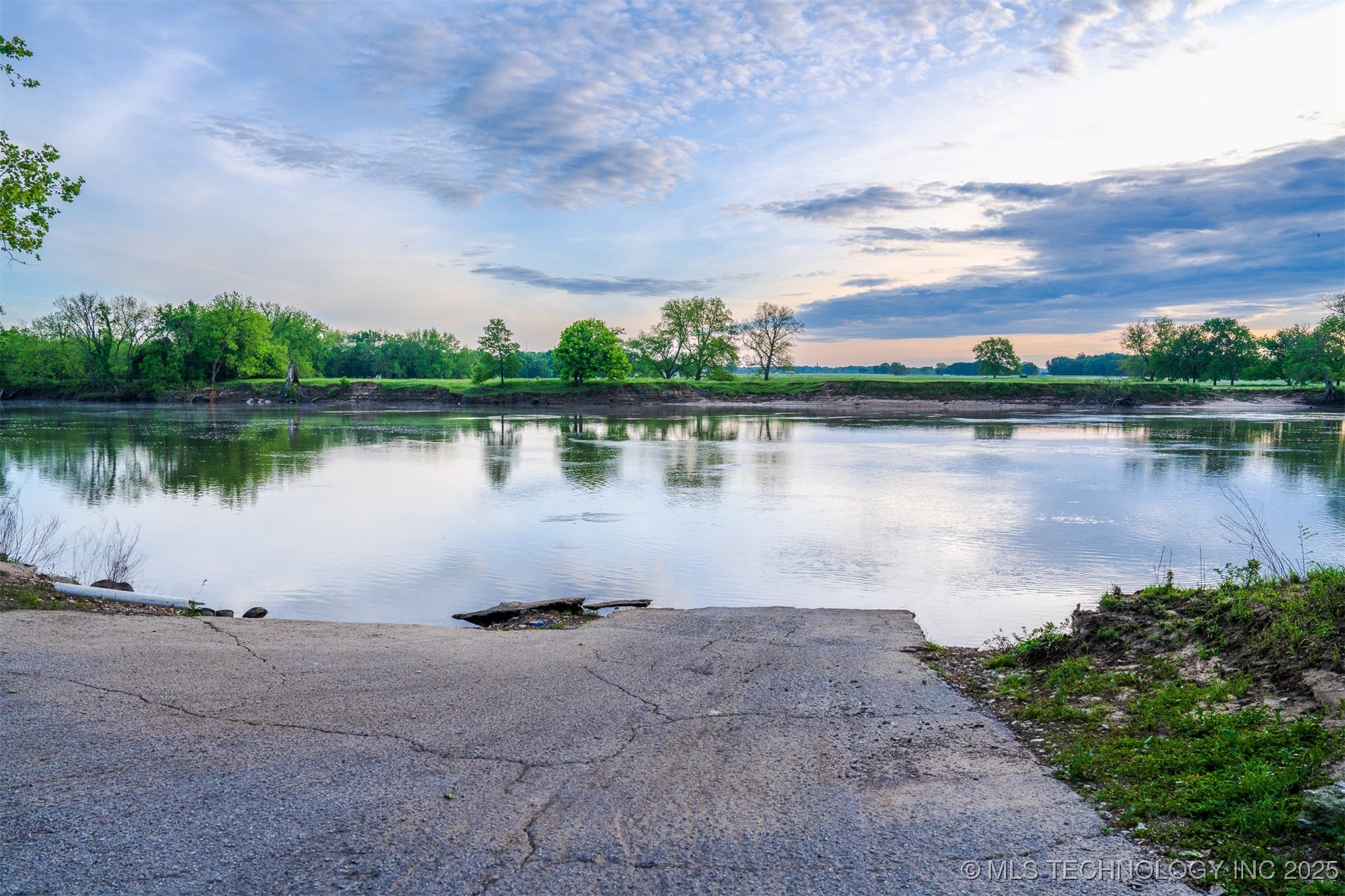 9212 N 447 Road Property Photo 75