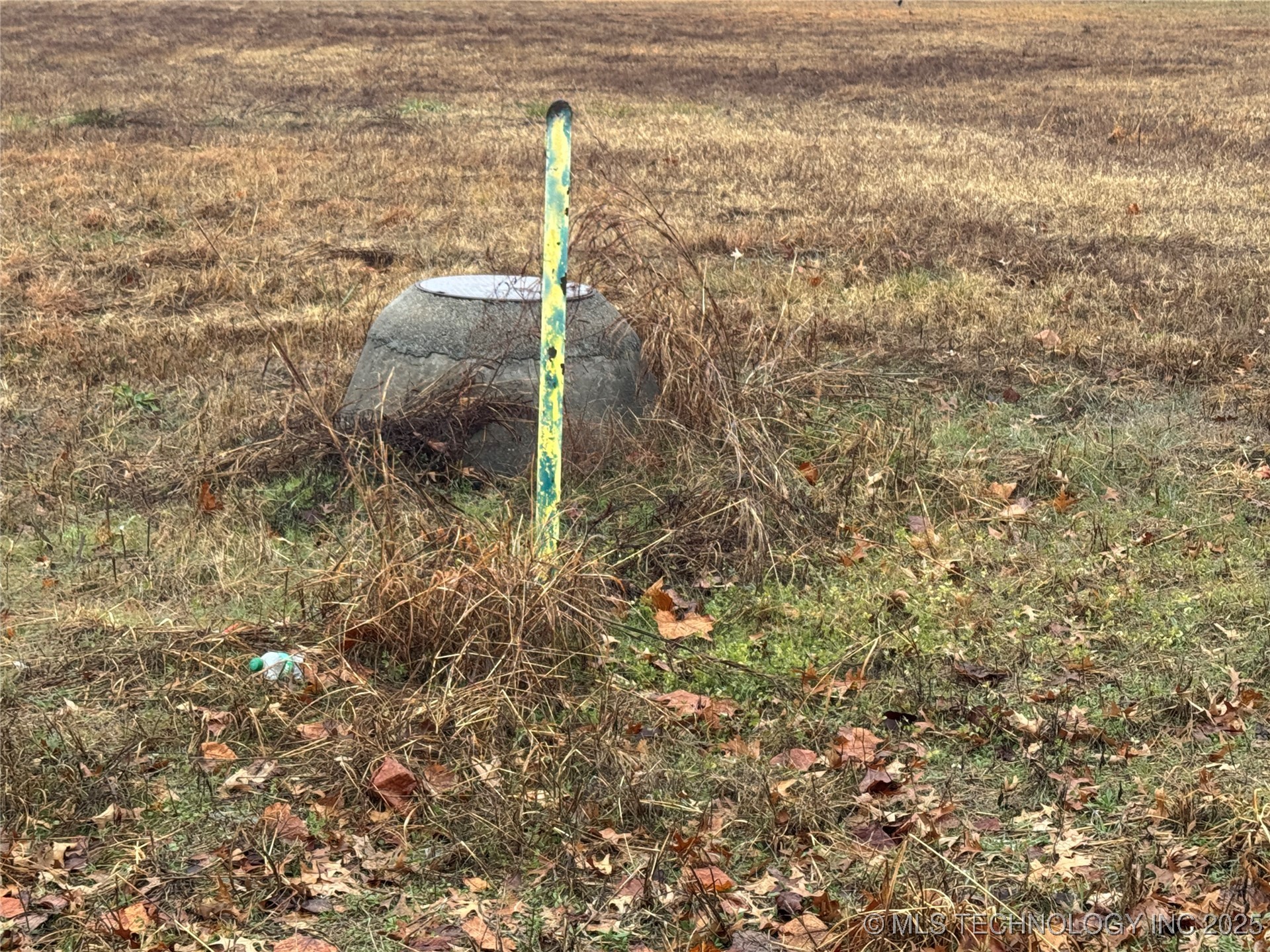 2500 E Mcgee Drive Property Photo 4