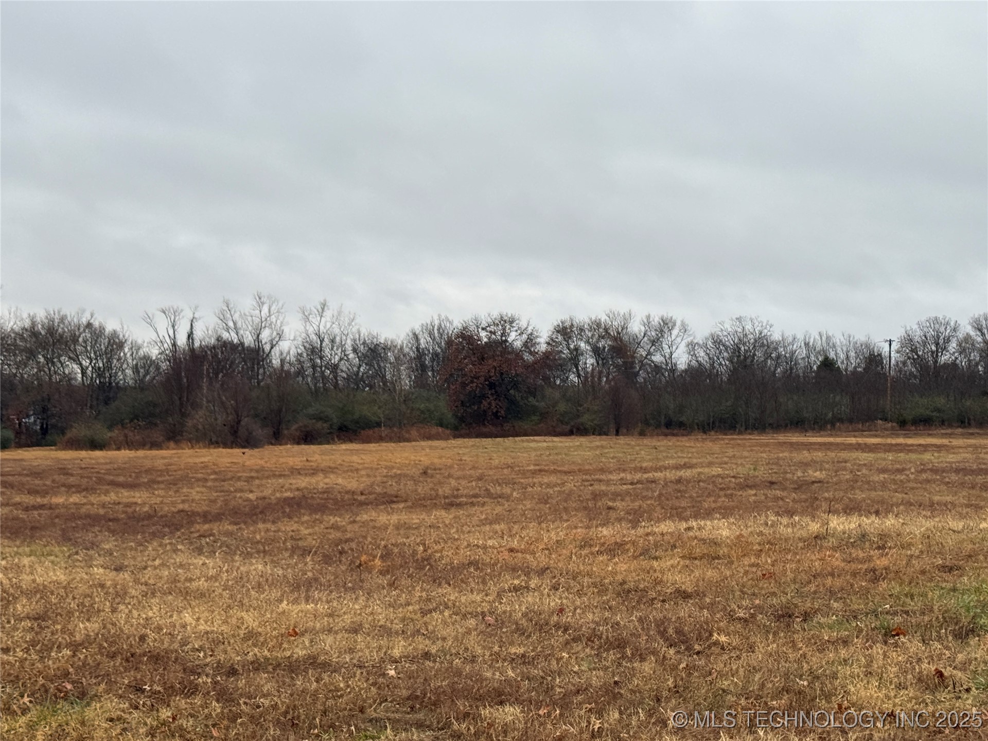 2500 E Mcgee Drive Property Photo 13