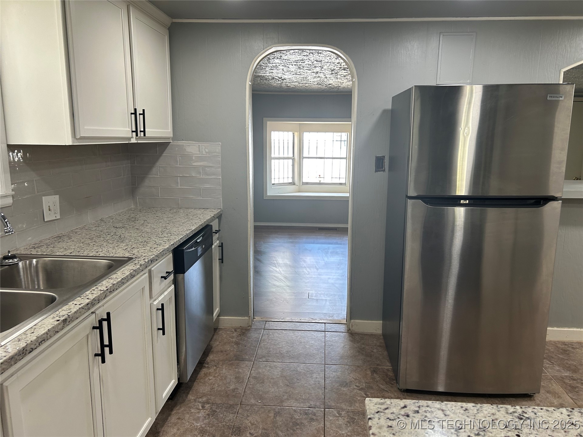 2511 N Boston Avenue Property Photo 5