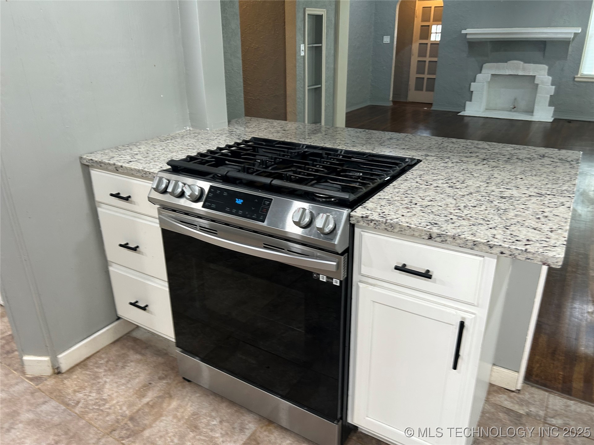 2511 N Boston Avenue Property Photo 7