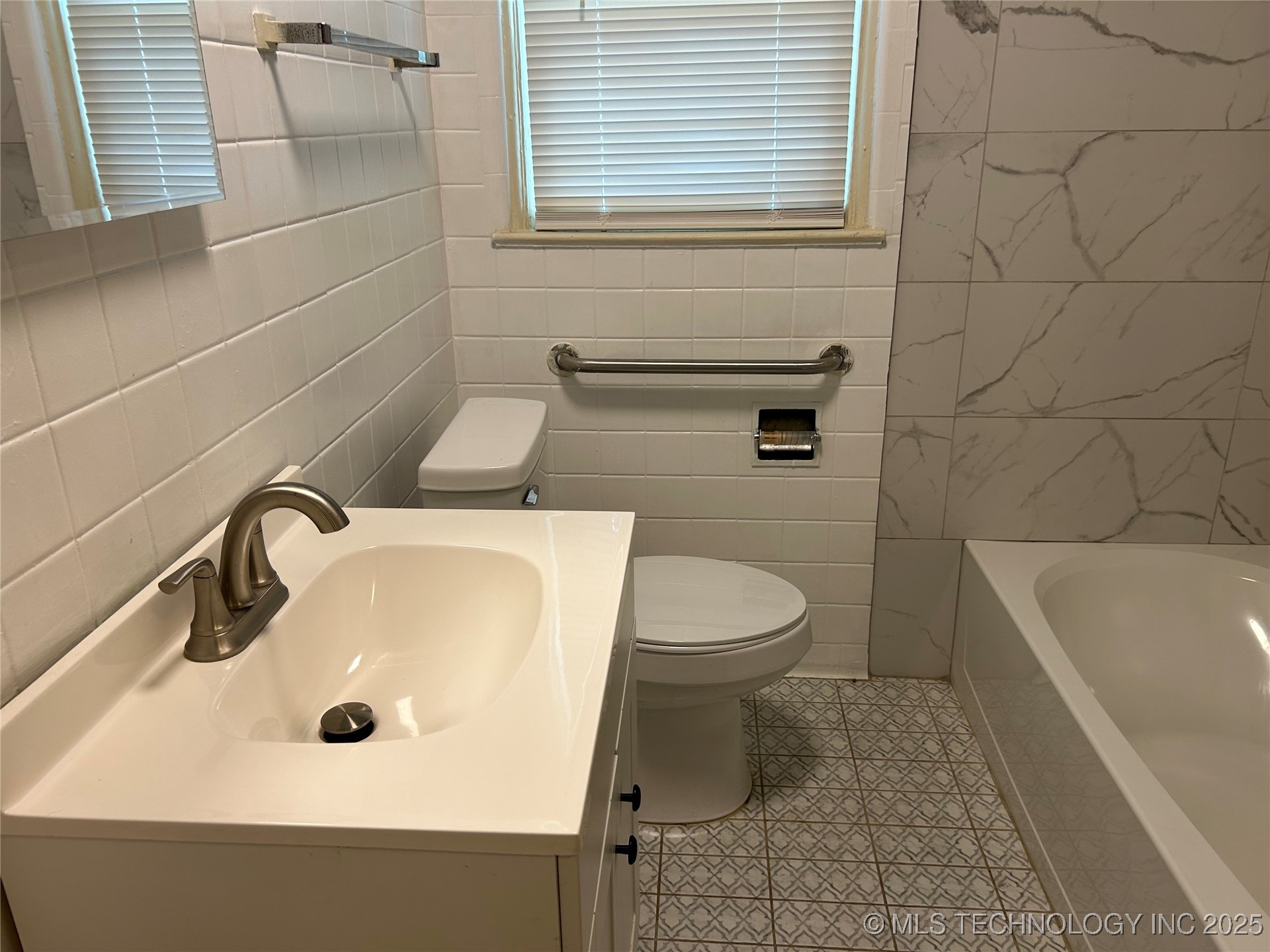 2511 N Boston Avenue Property Photo 13