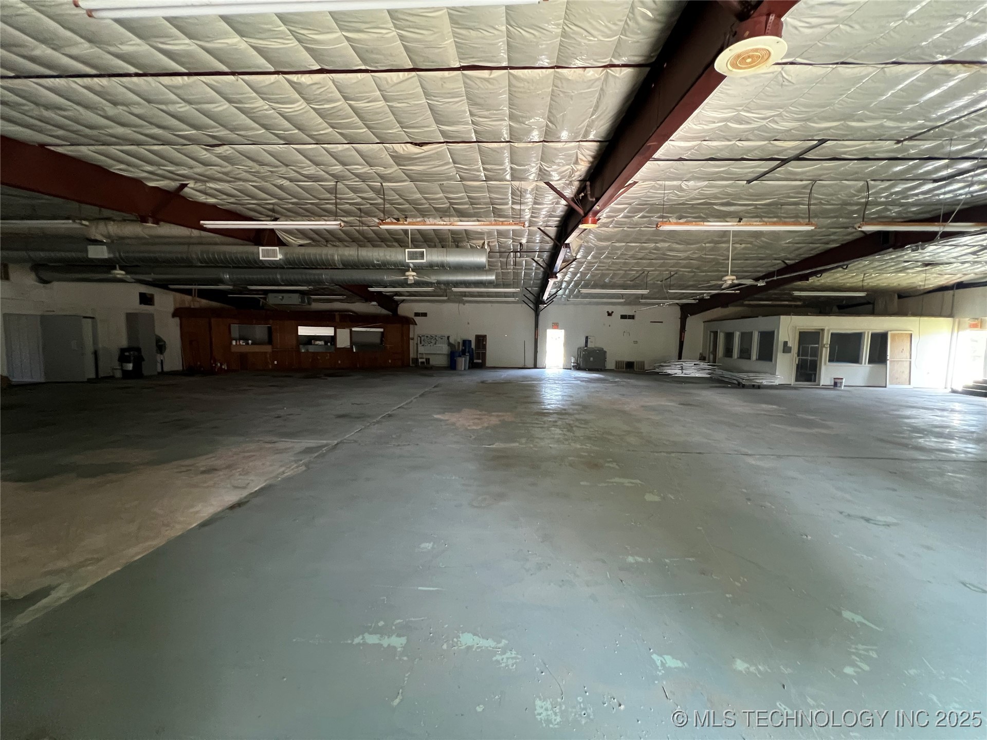 6600 E Main Street Property Photo 18