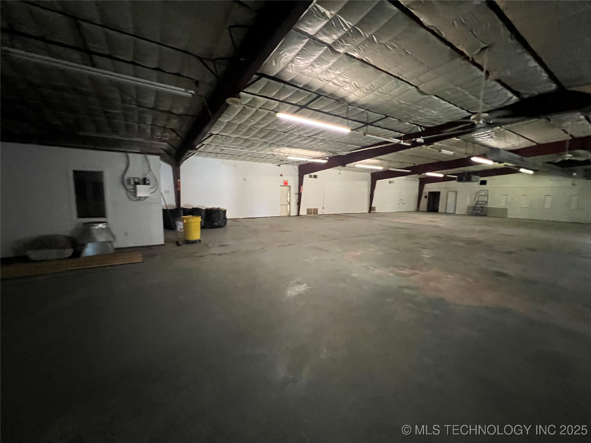 6600 E Main Street Property Photo 25